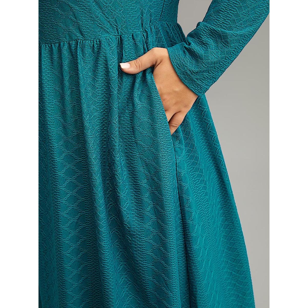 Plus Size Plain Textured Metal Detail V Neck Dress Cerulean Women Office Texture V-neck Long Sleeve Curvy Midi Dress BloomChic 18-20/2X Product Image