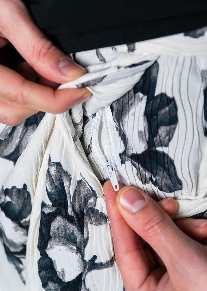 Desert Waves Short: Solta Fit Product Image