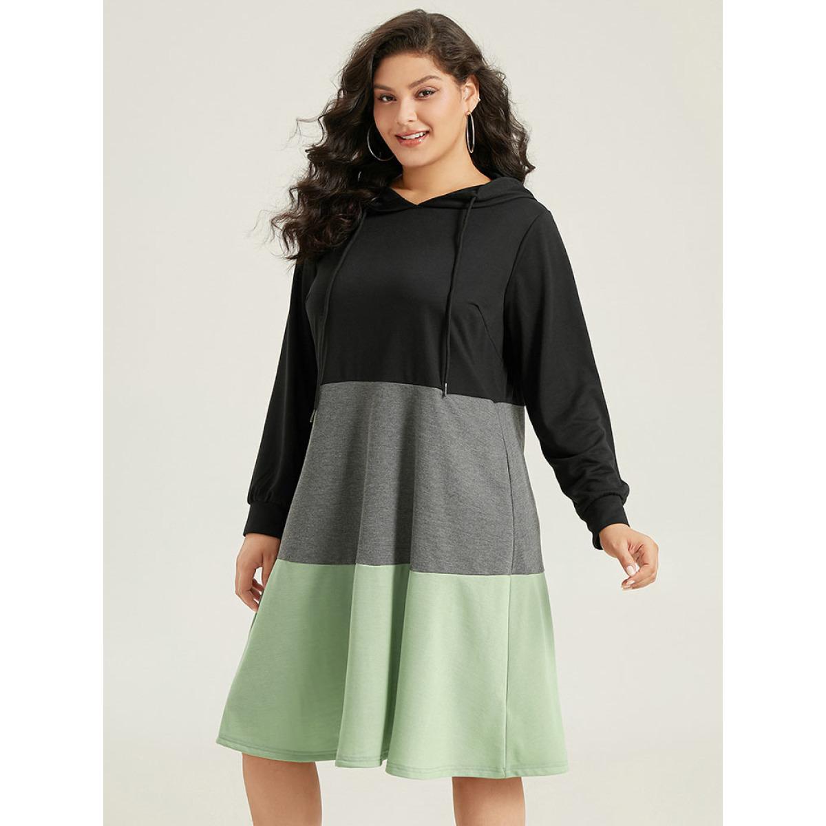 Plus Size Colorblock Contrast Hooded Drawstring Dress Black Women Casual Contrast Hooded Long Sleeve Curvy Midi Dress BloomChic 10/M Product Image