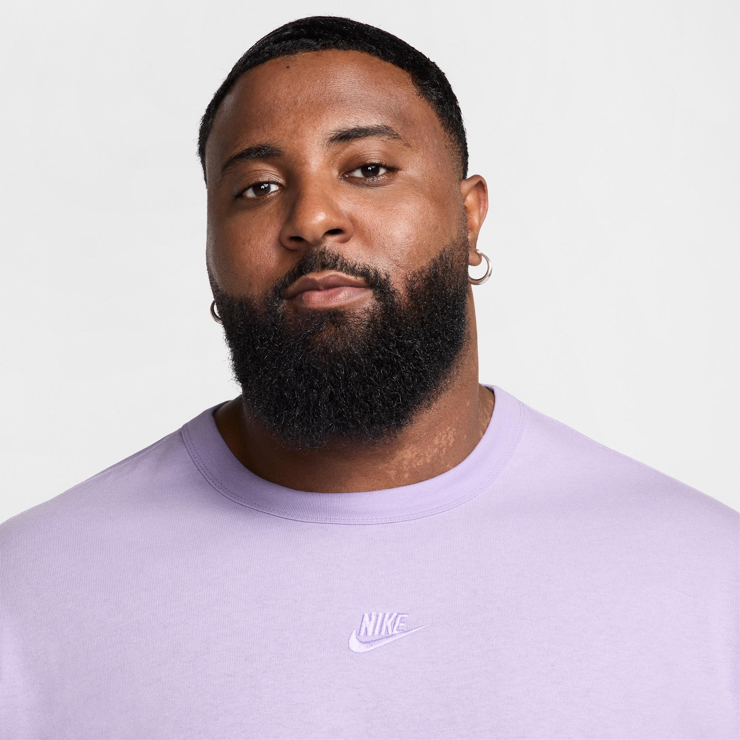 Mens Nike Sportswear Premium Essentials T-Shirt | DO7392-515 Product Image