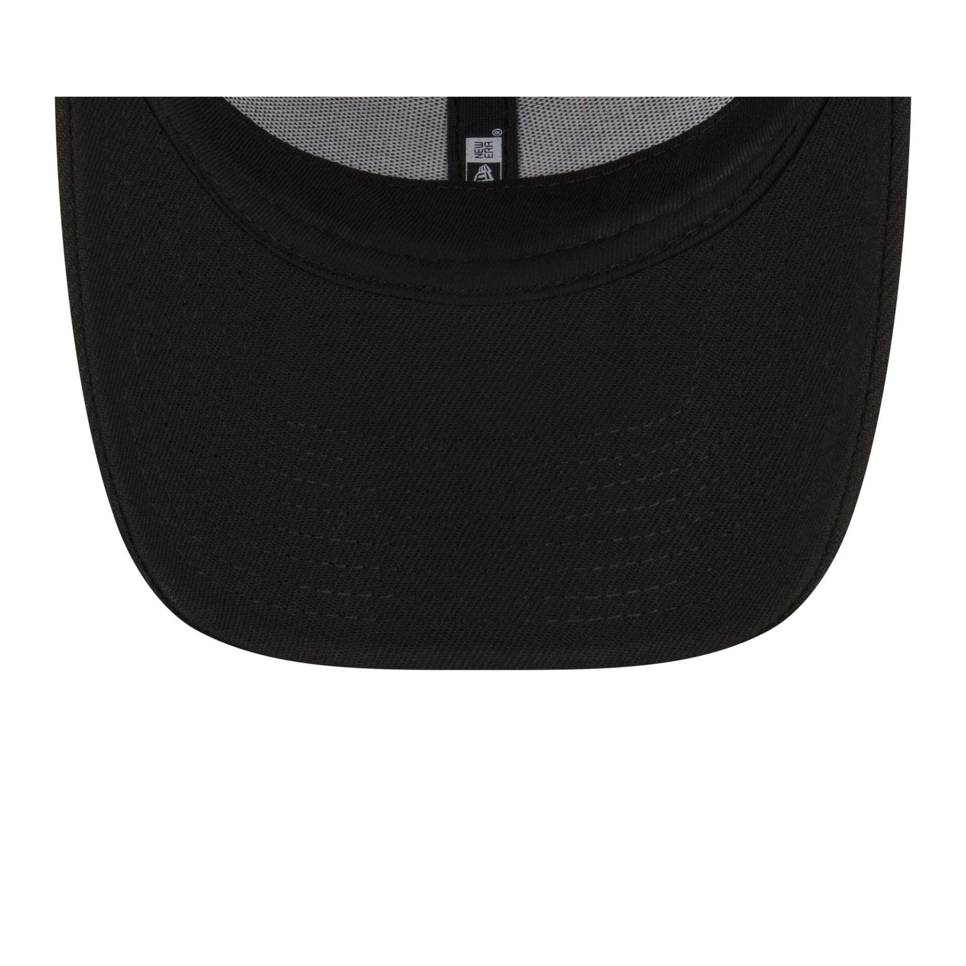 Dominican Republic Red 9FORTY Snapback Hat Male Product Image