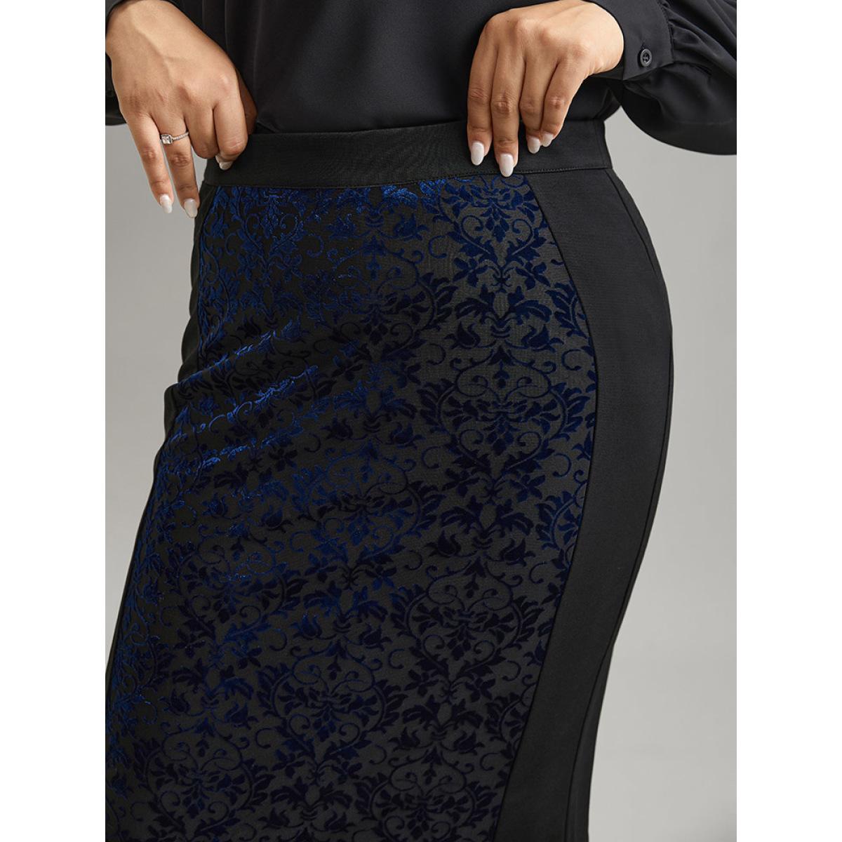 Plus Size Silhouette Floral Print Contrast Flocking Skirt Women Black Elegant Velvet Bodycon Medium stretch Everyday Skirts BloomChic 22-24/3X Product Image