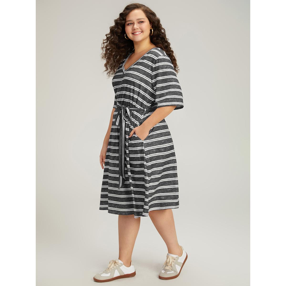 Plus Size Striped V Neck Pocket Belted Back Cut Out Dress Black Women Casual Belted V-neck Half Sleeve Curvy Midi Dress BloomChic 14-16/1X Product Image
