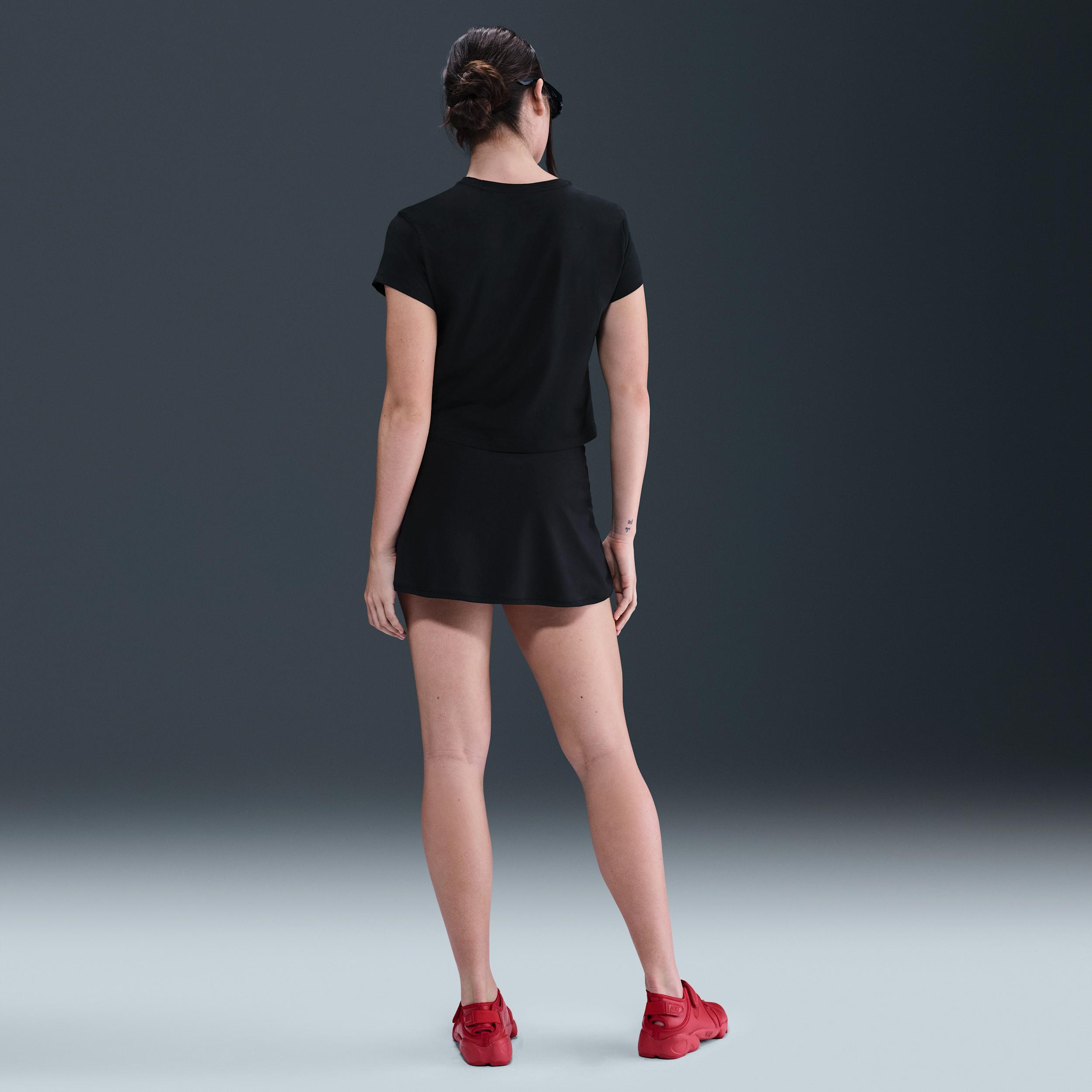 Womens Nike Sportswear Short-Sleeve Graphic T-Shirt | HV5002-010 Product Image