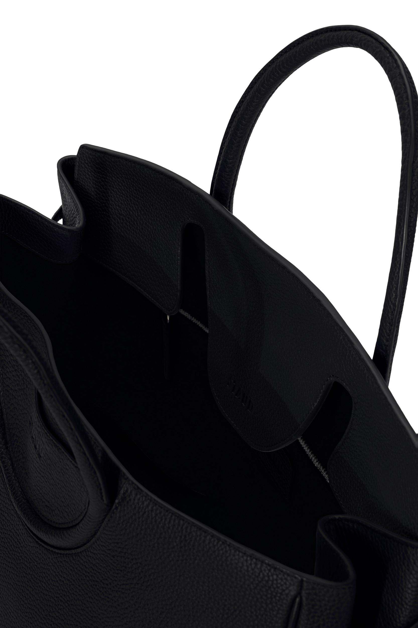 MAUDE CARRYALL | BLACK Product Image
