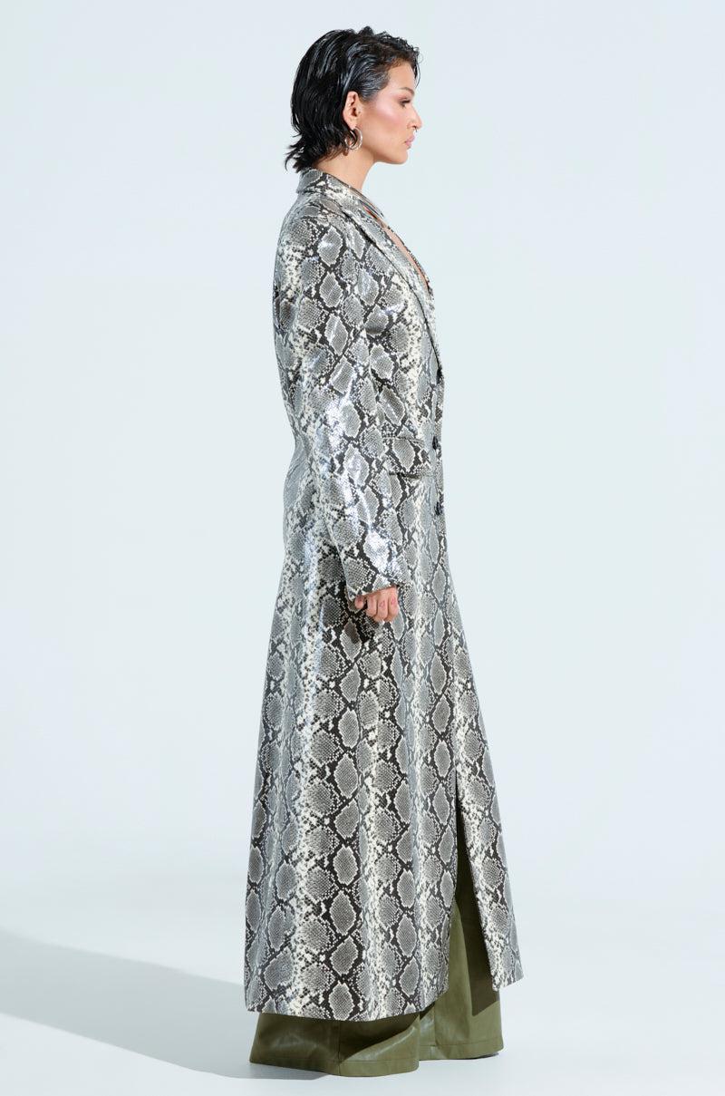 INCOGNITO SNAKE PRINT TRENCH IN IVORY Product Image