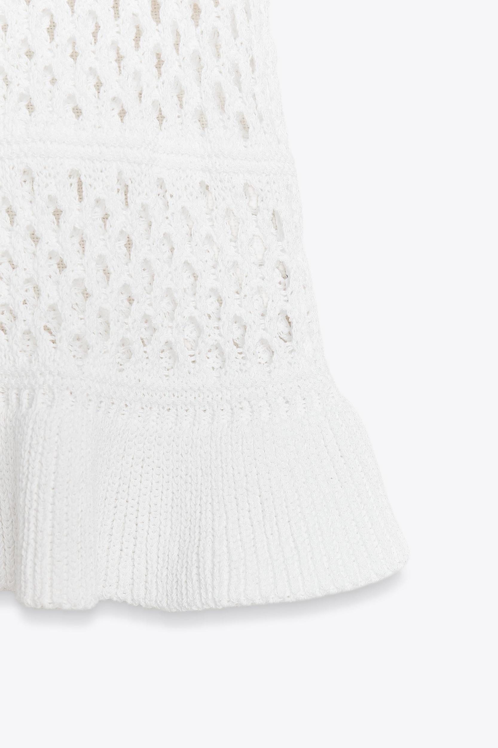 RUFFLED KNIT TOP Product Image