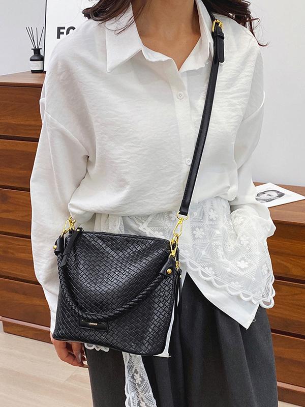 Split-Joint Woven Zipper Bags Product Image