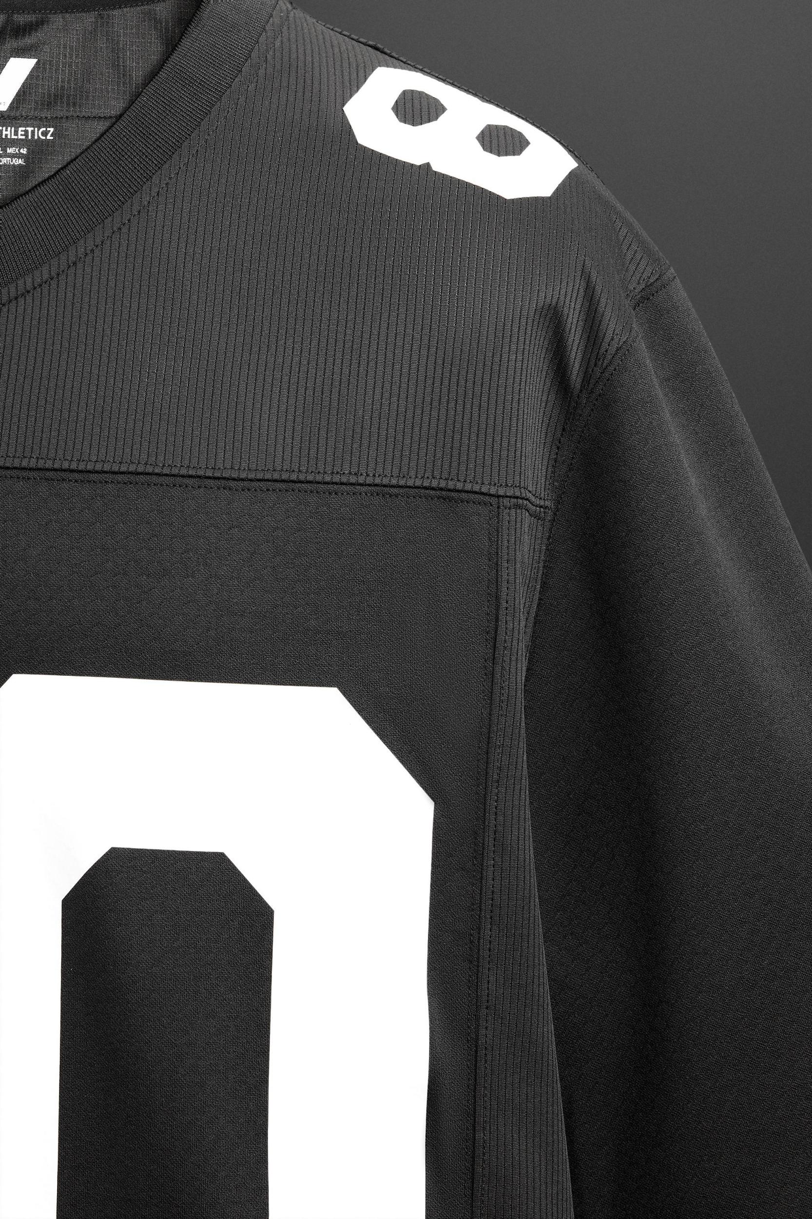 FOOTBALL JERSEY Product Image