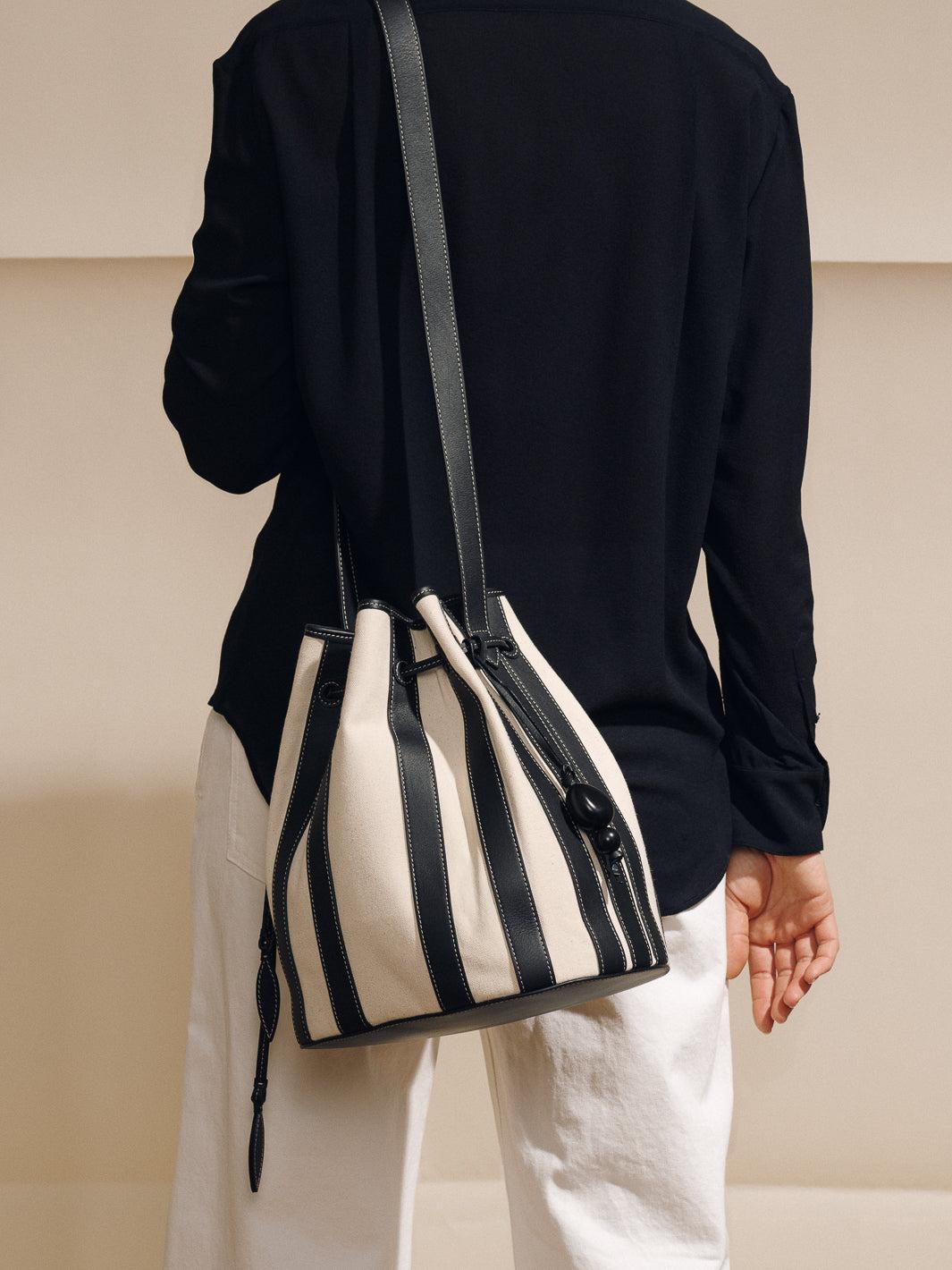 The Extra Large Drawstring in Striped Canvas Product Image