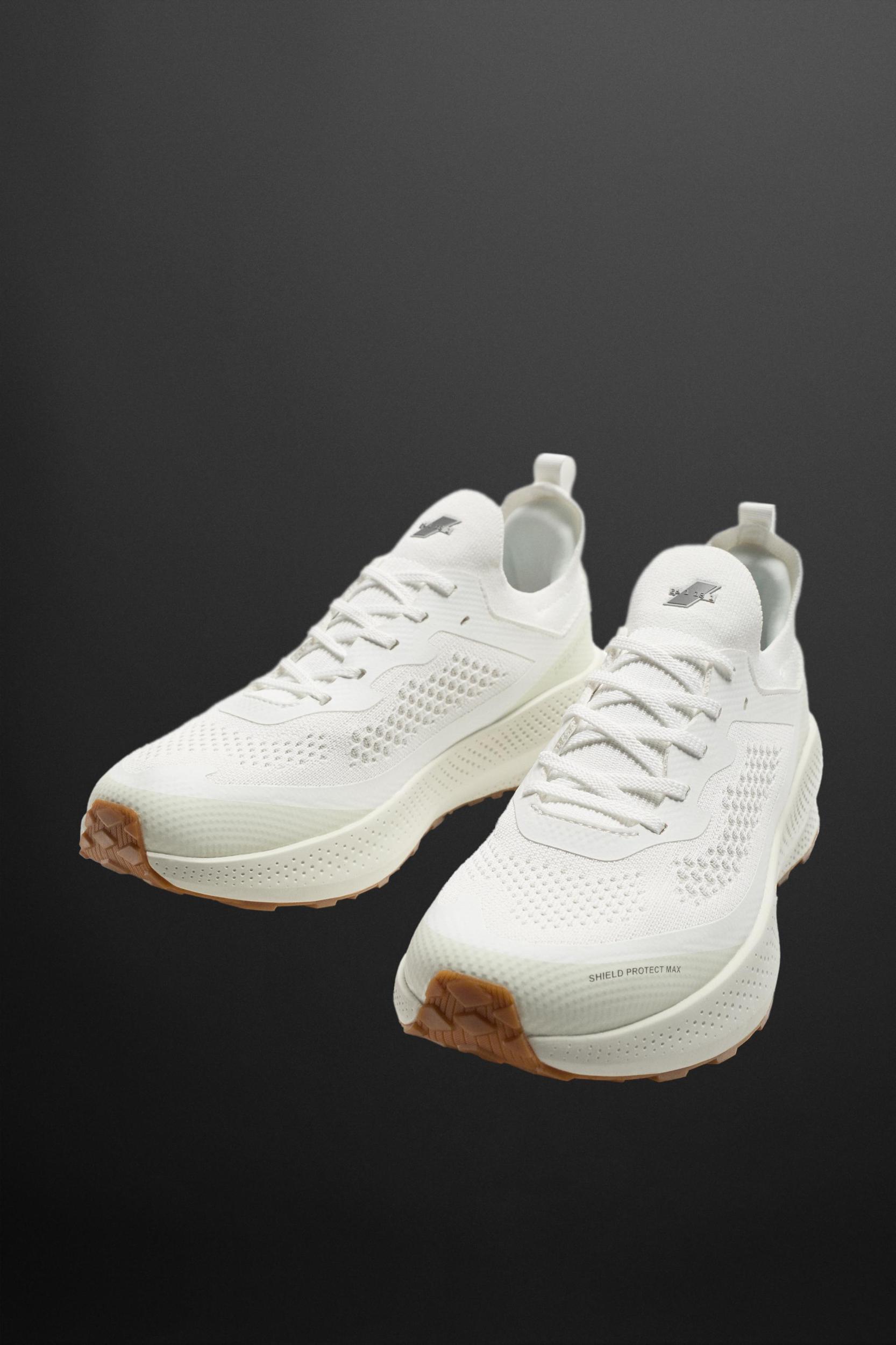 RUNNING SNEAKERS Product Image