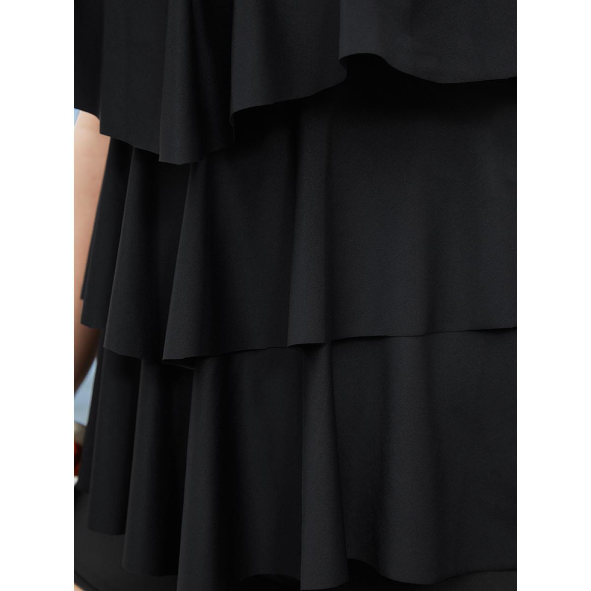 Plus Size Adjustable Straps Asymmetrical Ruffle Tiered Tankini Top Women's Swimwear Black Vacation Adjustable Straps High stretch Bodycon V-neck Curve Swim Tops BloomChic 28/5X Product Image