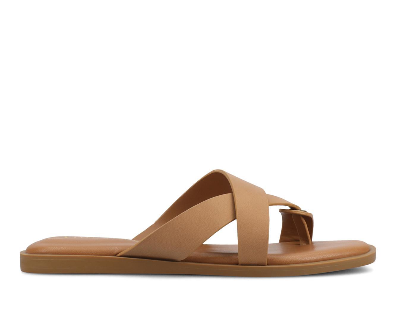 Women's Journee Collection Prizzie Sandals Product Image