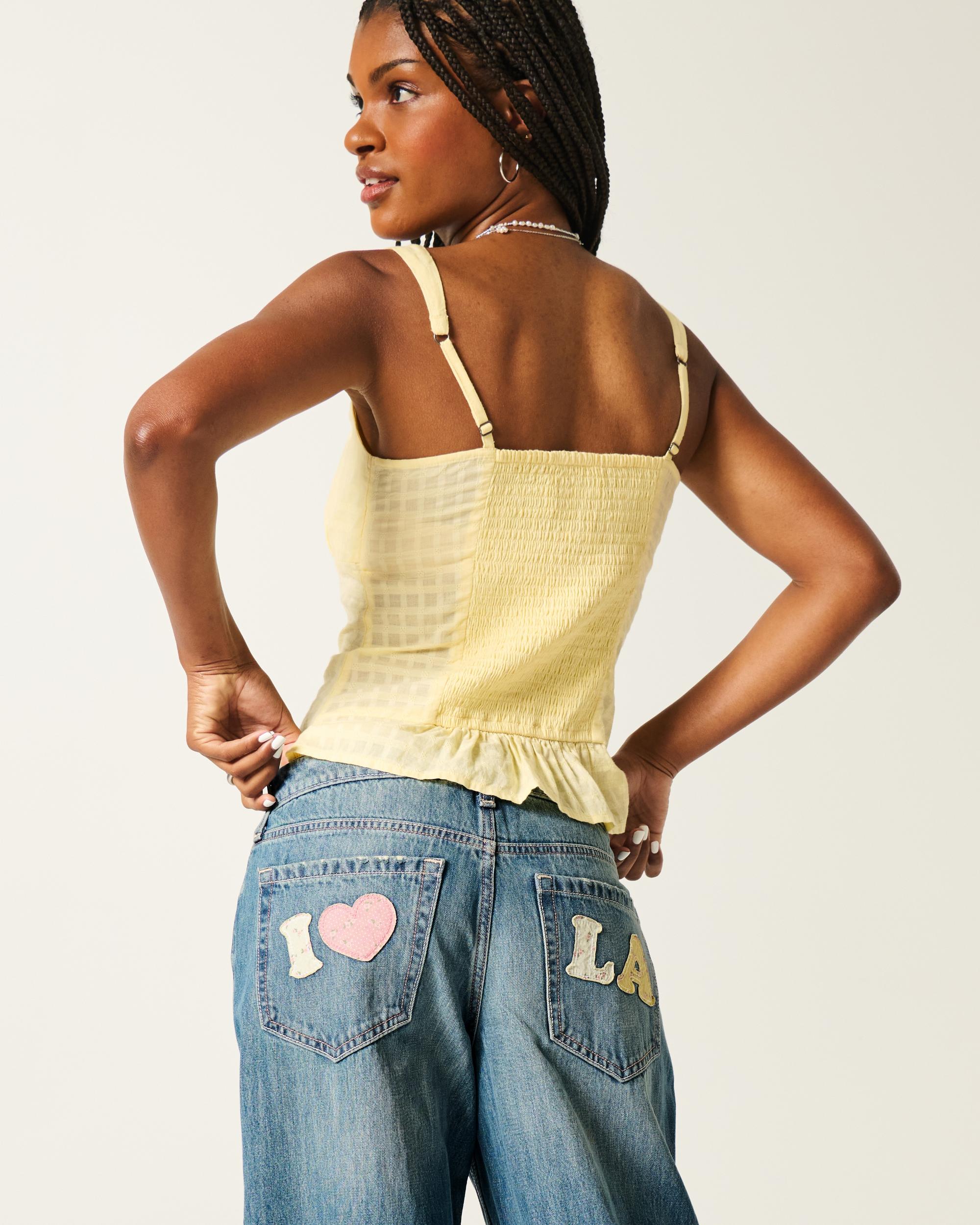 Low-Rise Medium Wash Los Angeles Graphic Baggy Jeans Product Image