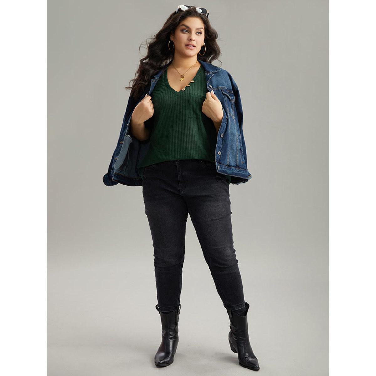 Plus Size Waffle Knit V Neck Button Detail Cami Top Women Green Casual Waffle Knit V-neck Dailywear Tank Tops Camis BloomChic 10/M Product Image