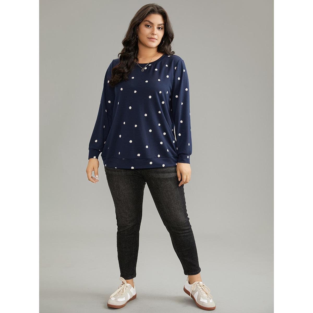 Plus Size Small Daisy Print Crew Neck Sweatshirt Women Indigo Casual Printed Round Neck Dailywear Sweatshirts BloomChic 22-24/3X Product Image