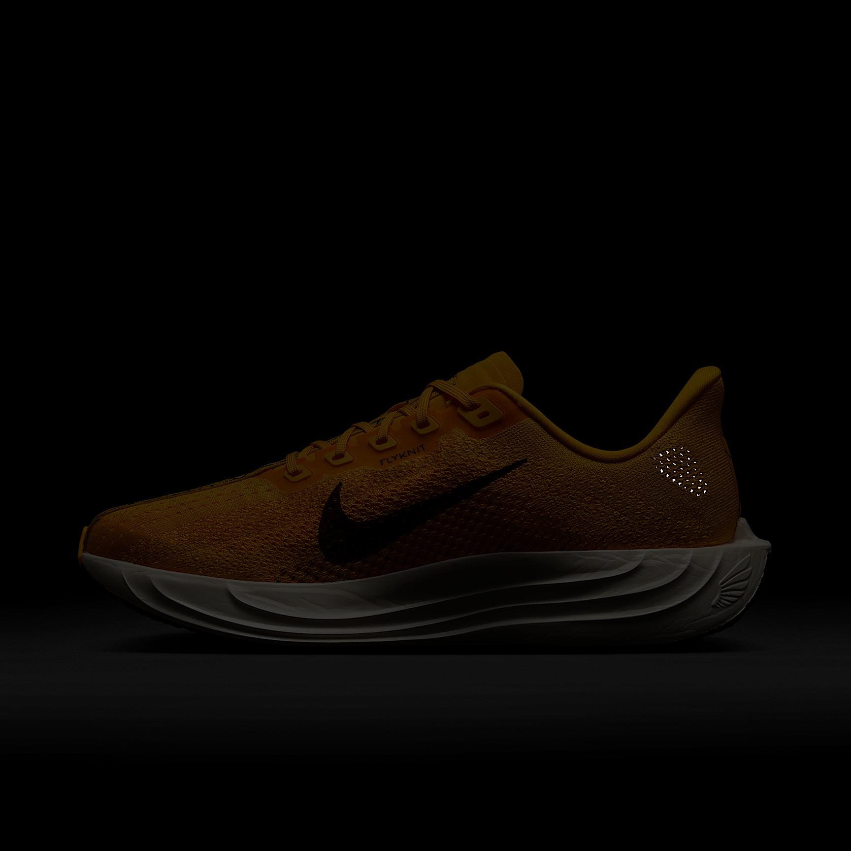 Nike Mens Pegasus Plus LV8 Road Running Shoes | IH3258-700 Product Image
