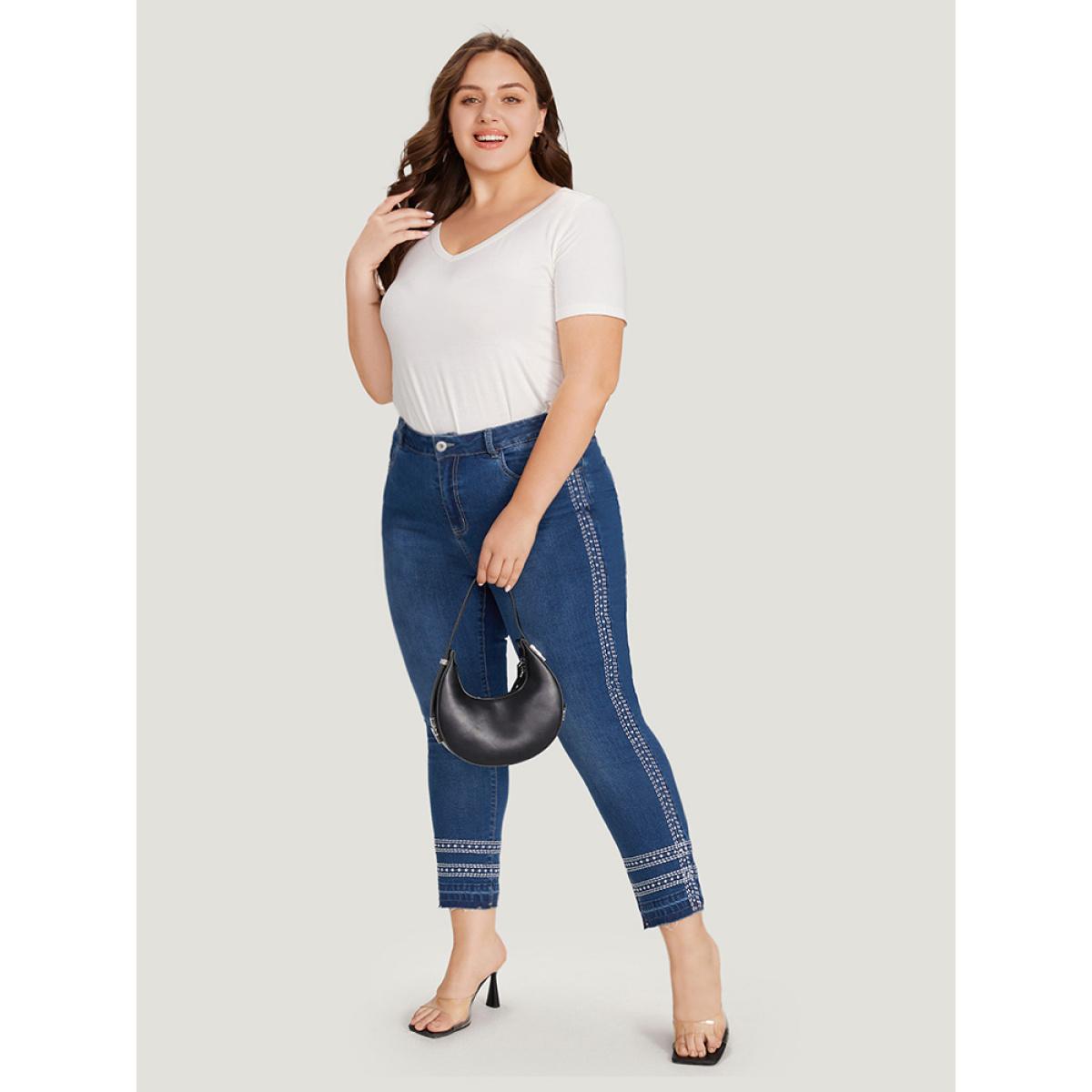 Plus Size Embroidered Raw Edges Zipper Fly Jeans Women Blue Casual Bohemian Print Embroidered High stretch Pocket Jeans BloomChic 28/5X Product Image