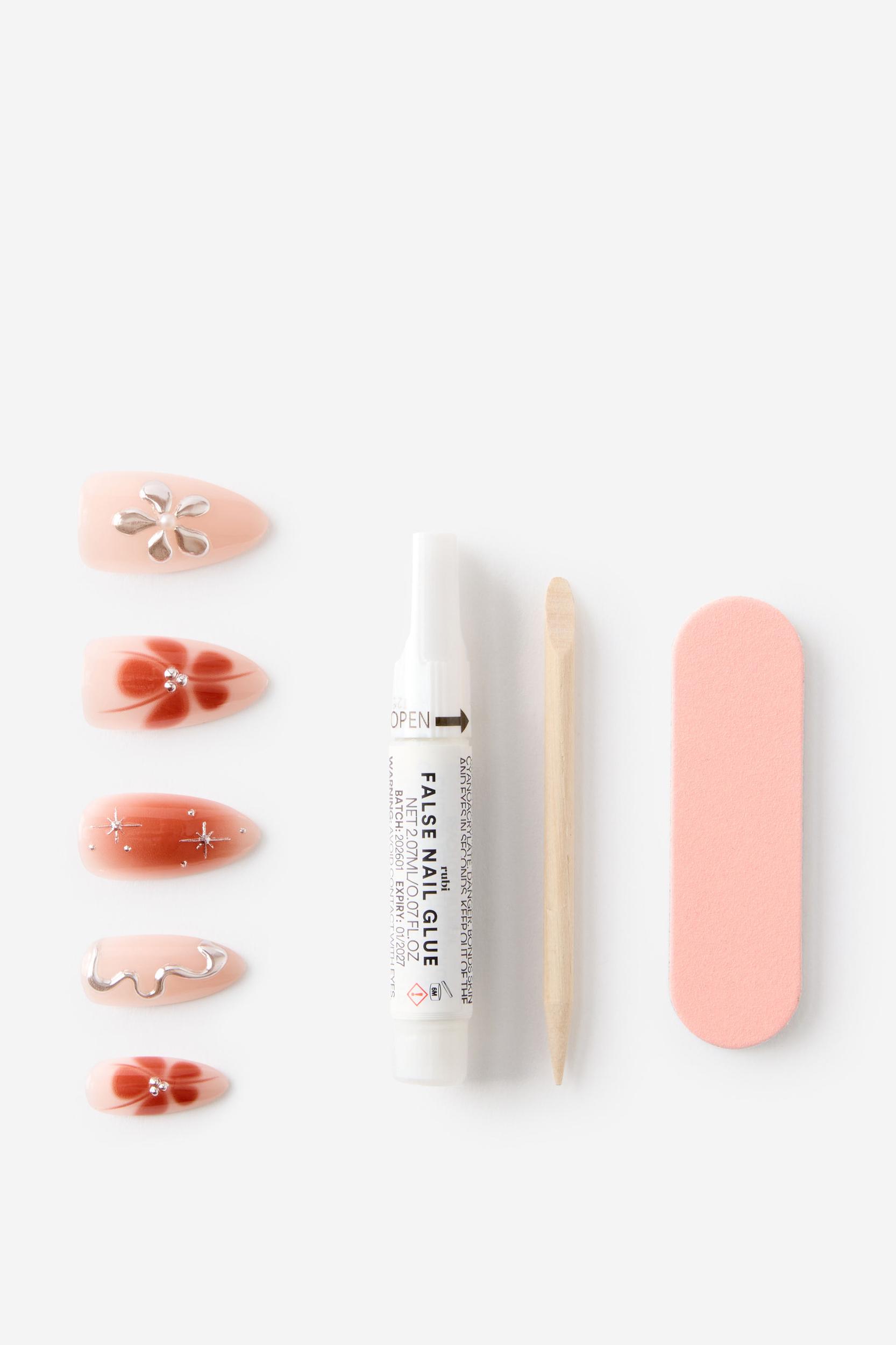 Press On Nails Product Image