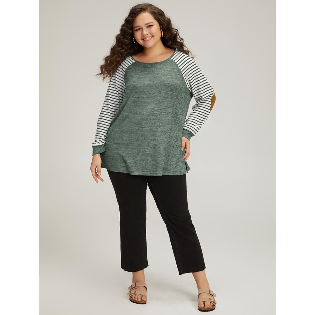 Plus Size Striped Raglan Sleeve Patched Split Side T-shirt Green Women Casual Contrast Striped Round Neck Dailywear T-shirts BloomChic 18-20/2X Product Image