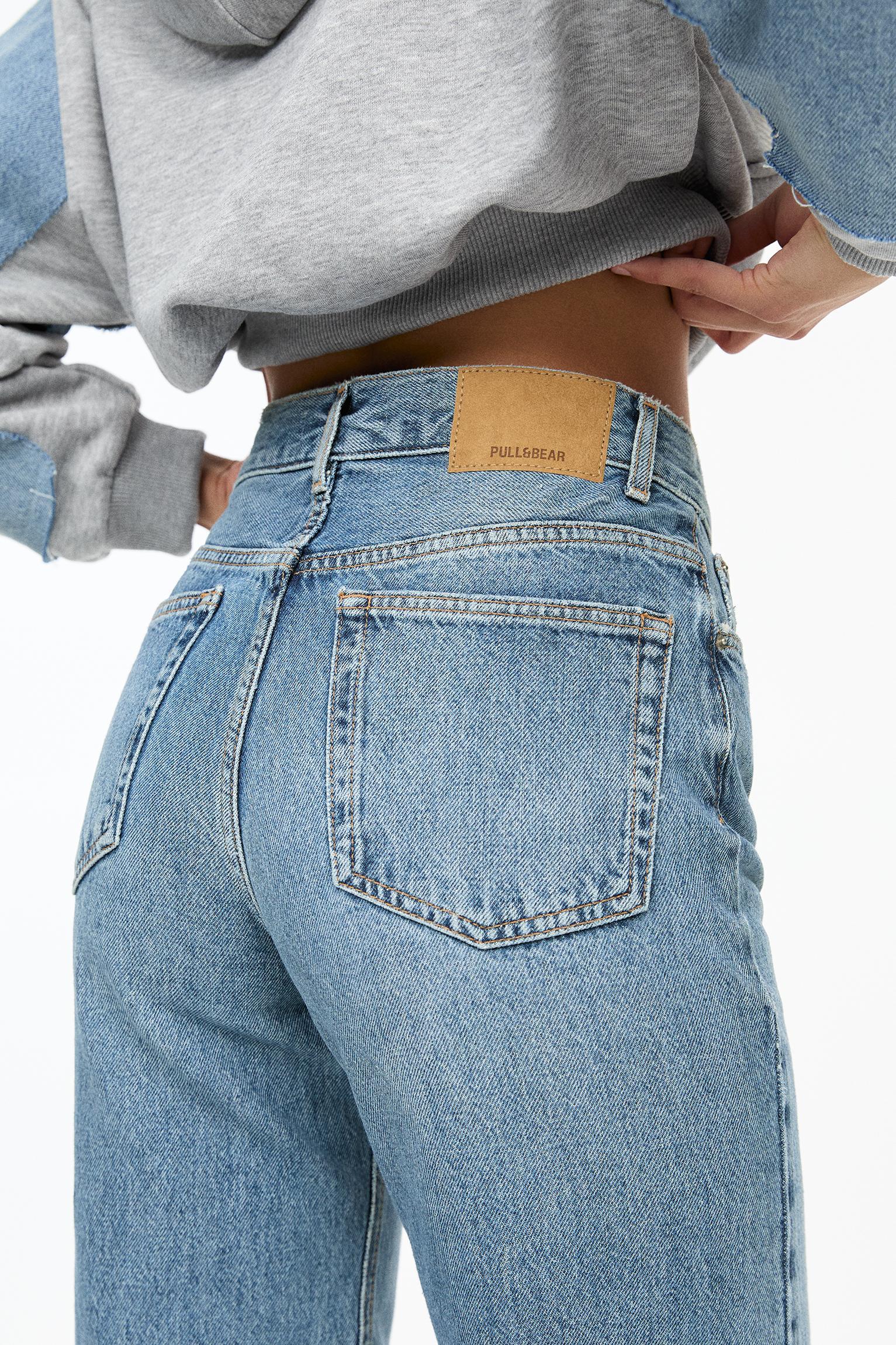 Straight-leg high-waist jeans Product Image