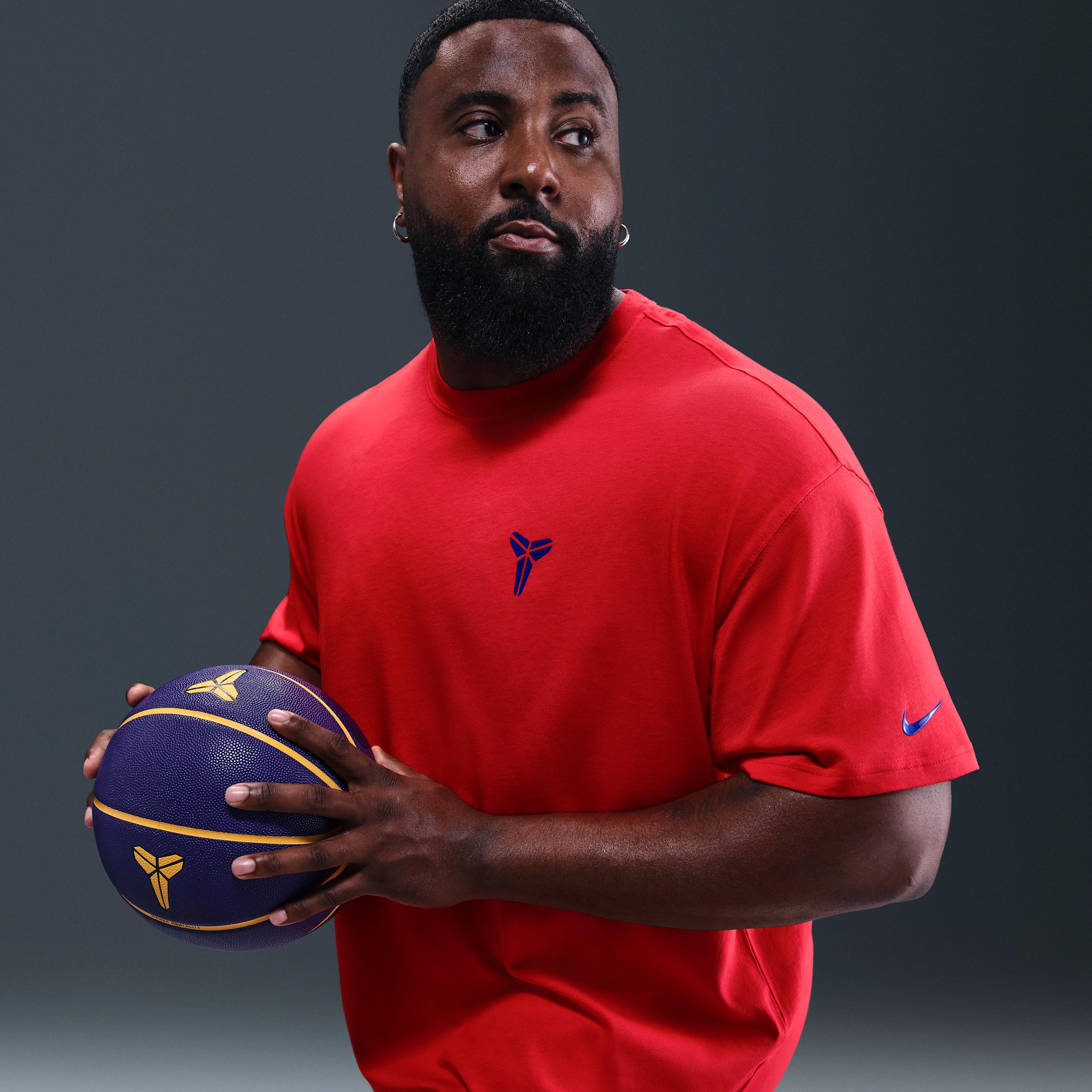 Nike Men's Kobe Basketball T-Shirt Product Image