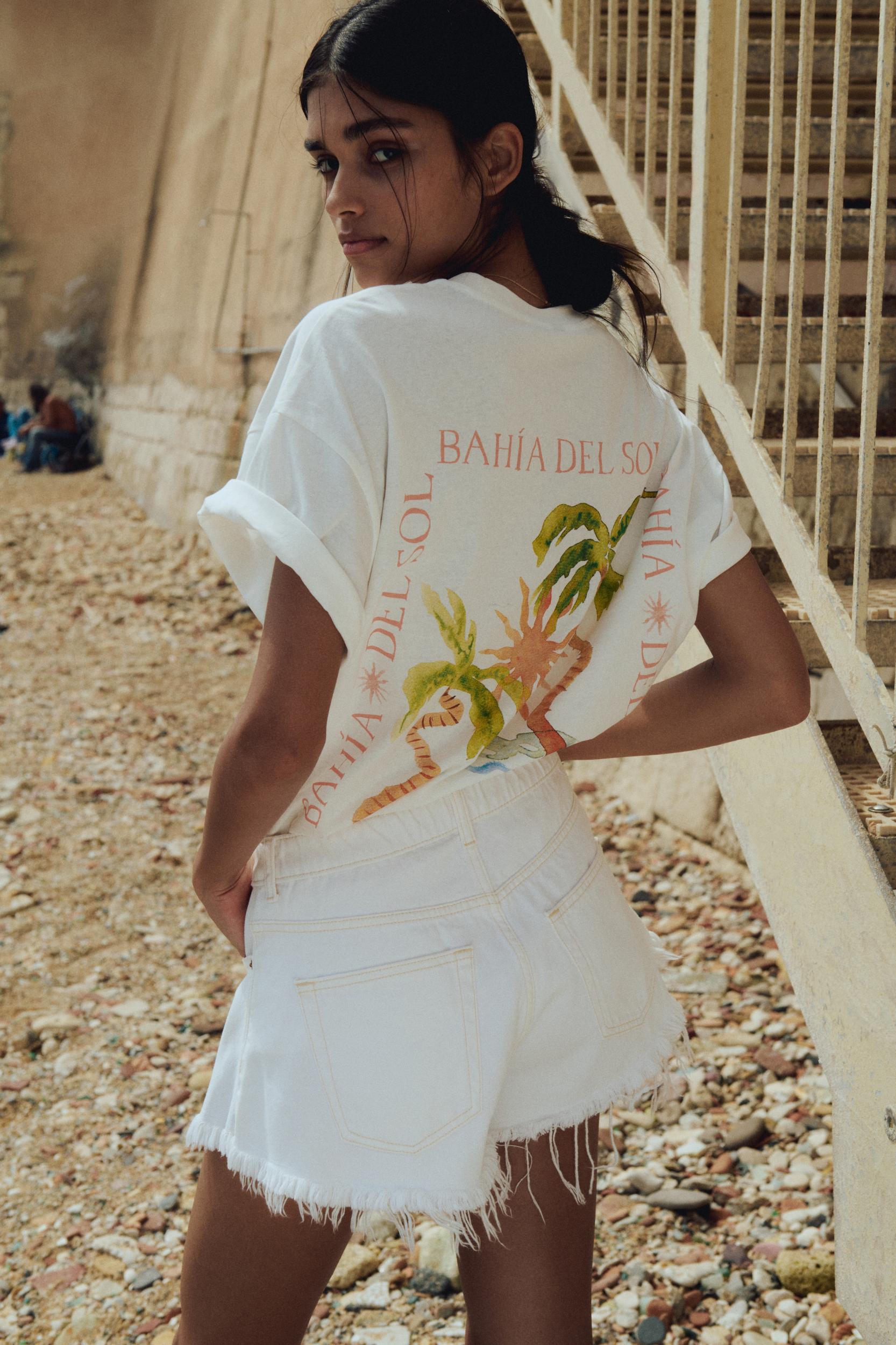 Oversized T-Shirt with Motif Product Image