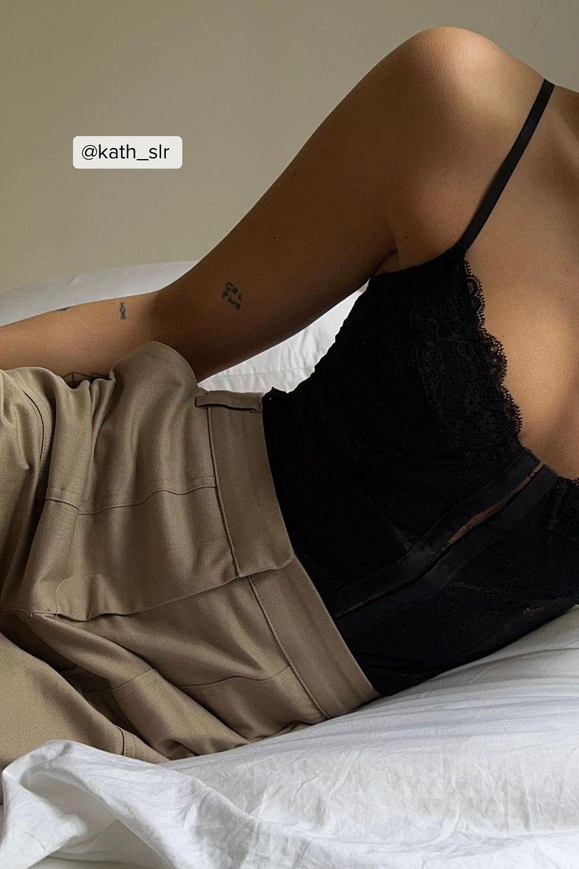 Lace Cup Corset Red Product Image