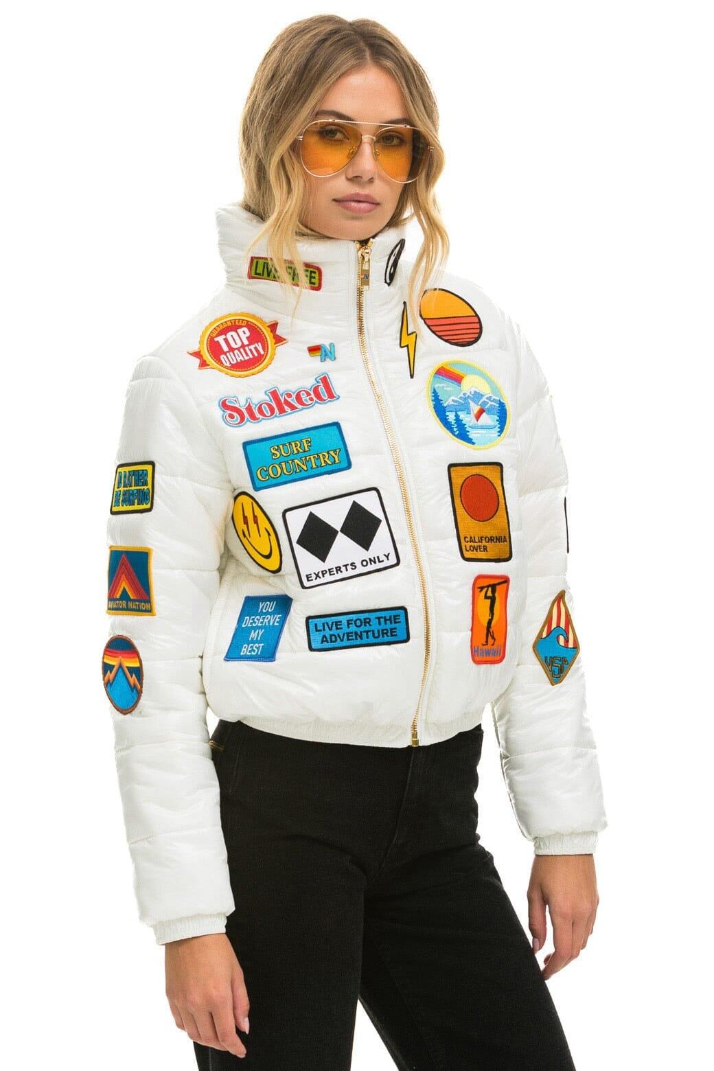 VINTAGE PATCH APRES PUFFER JACKET - WHITE GLOSSY Female Product Image