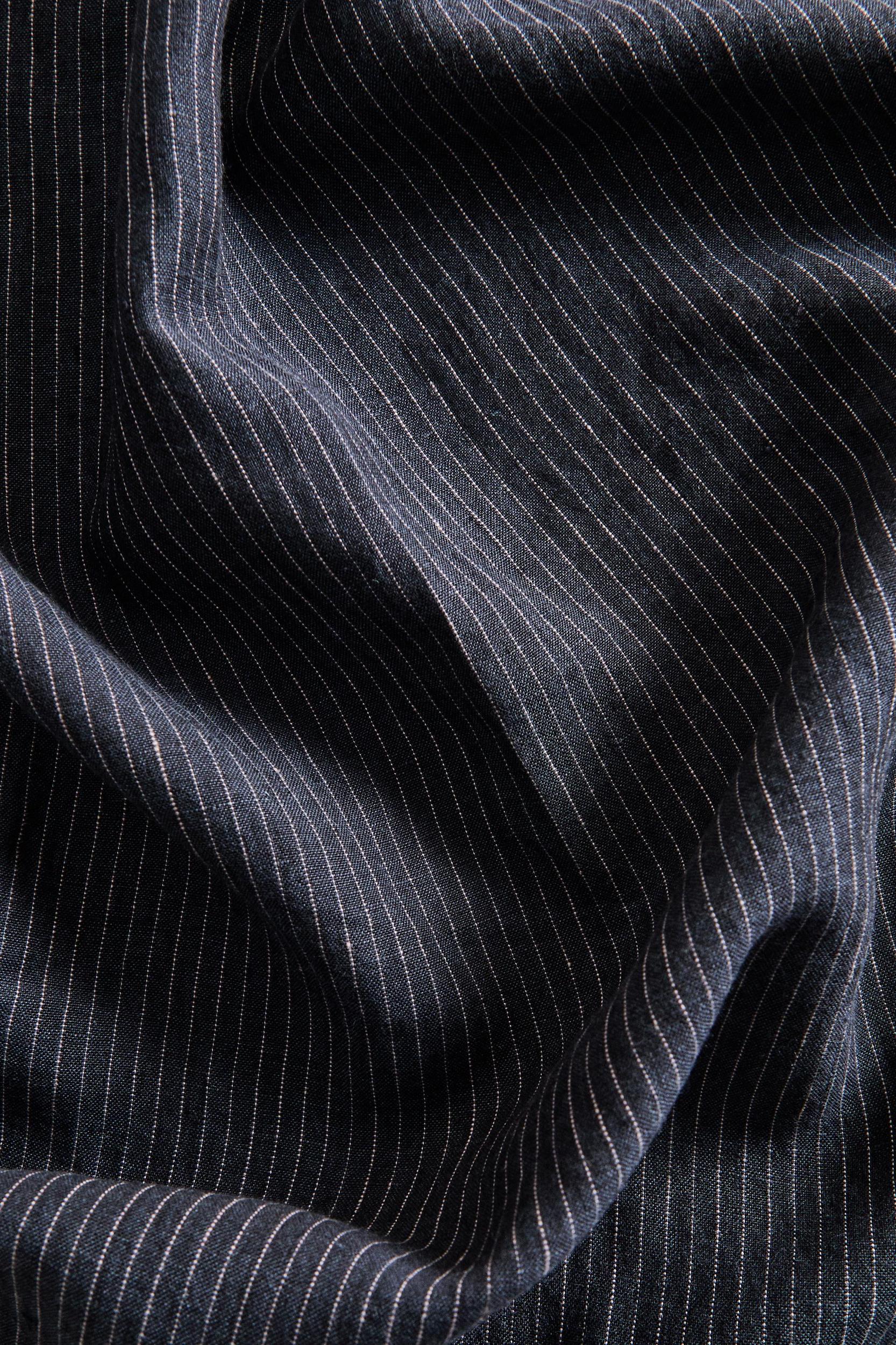 BEACH WRAP TOWEL WITH THIN STRIPES Product Image