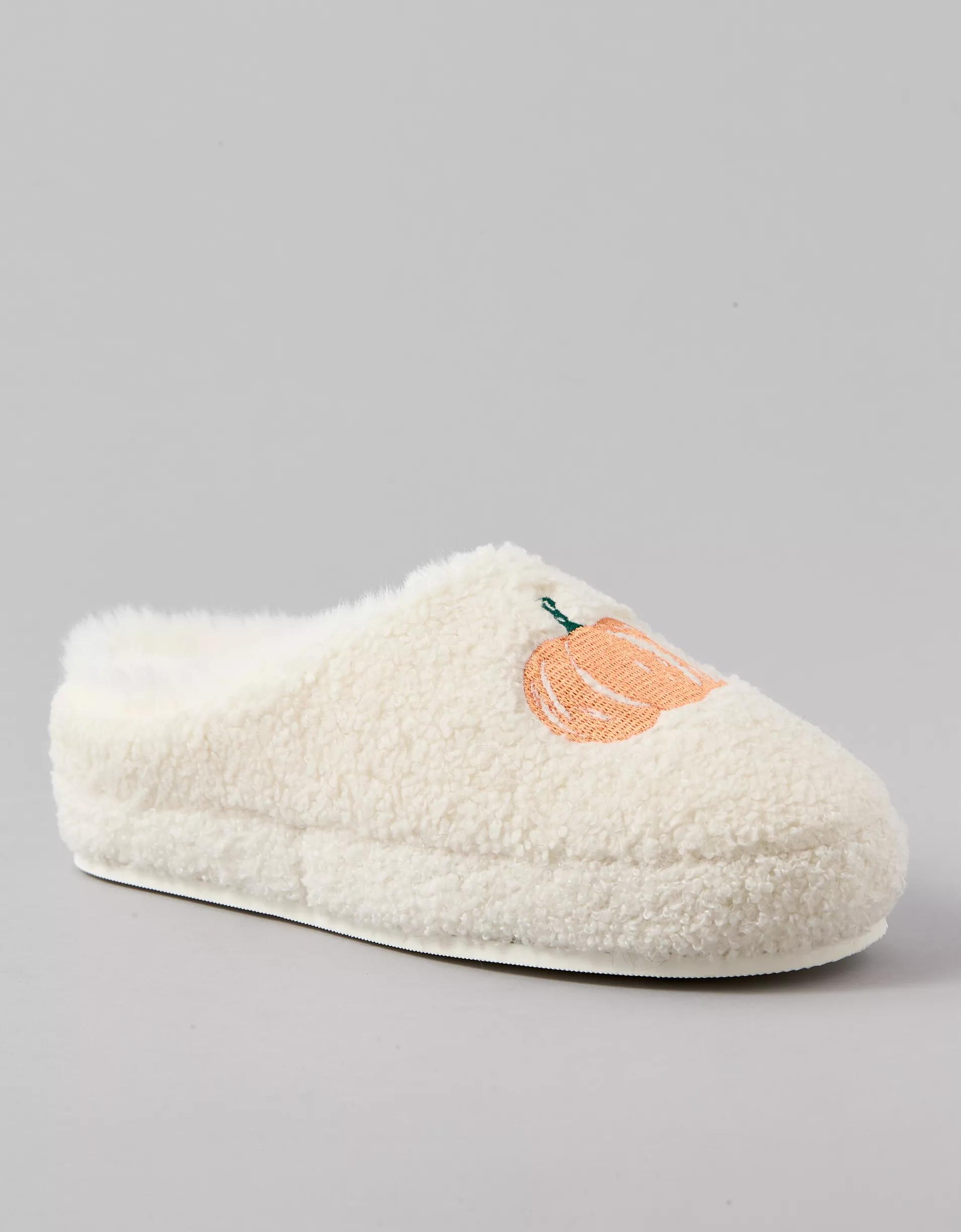 AE Pumpkin Scuff Slipper Product Image