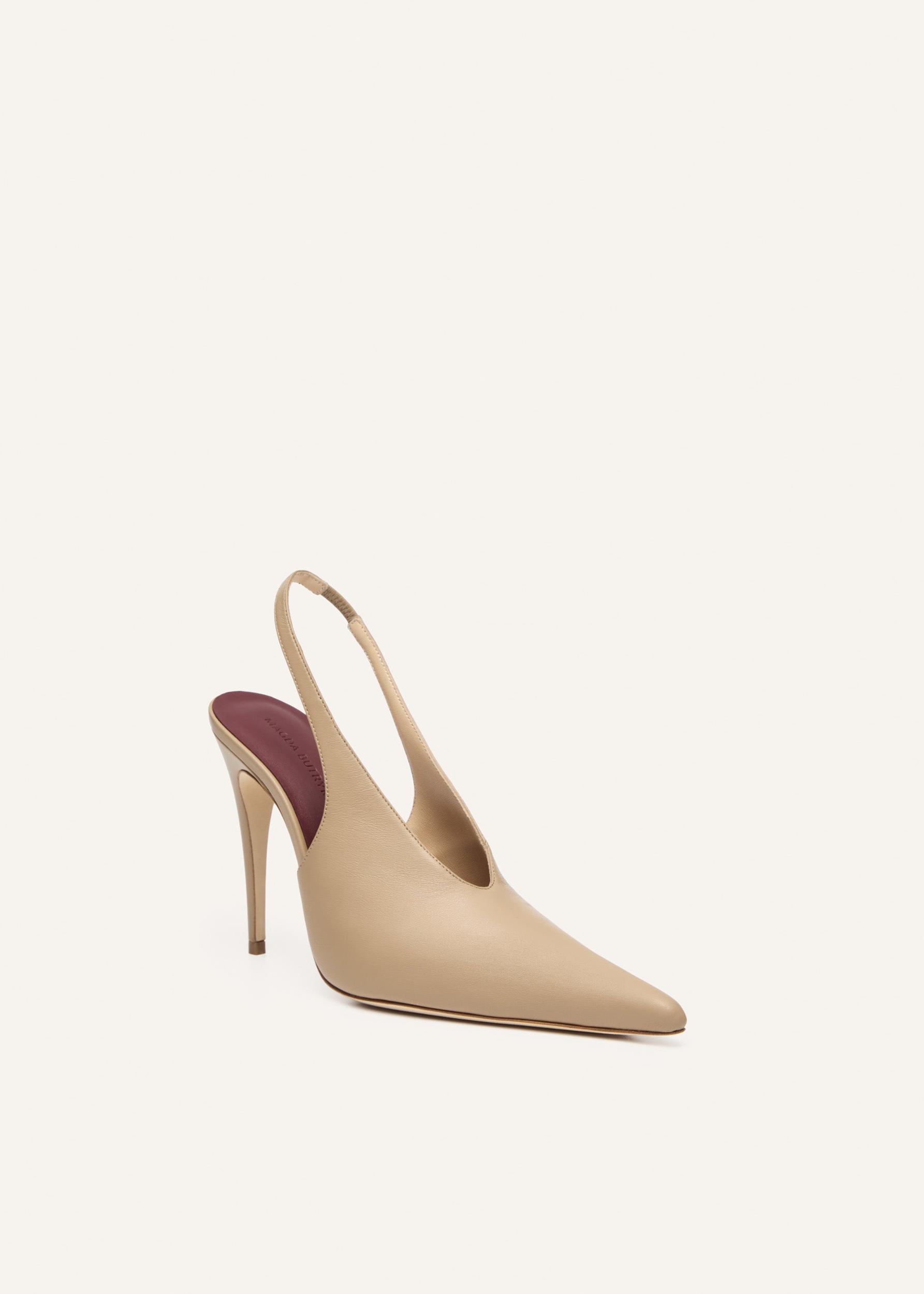 Slingback pointed heel in beige leather Product Image