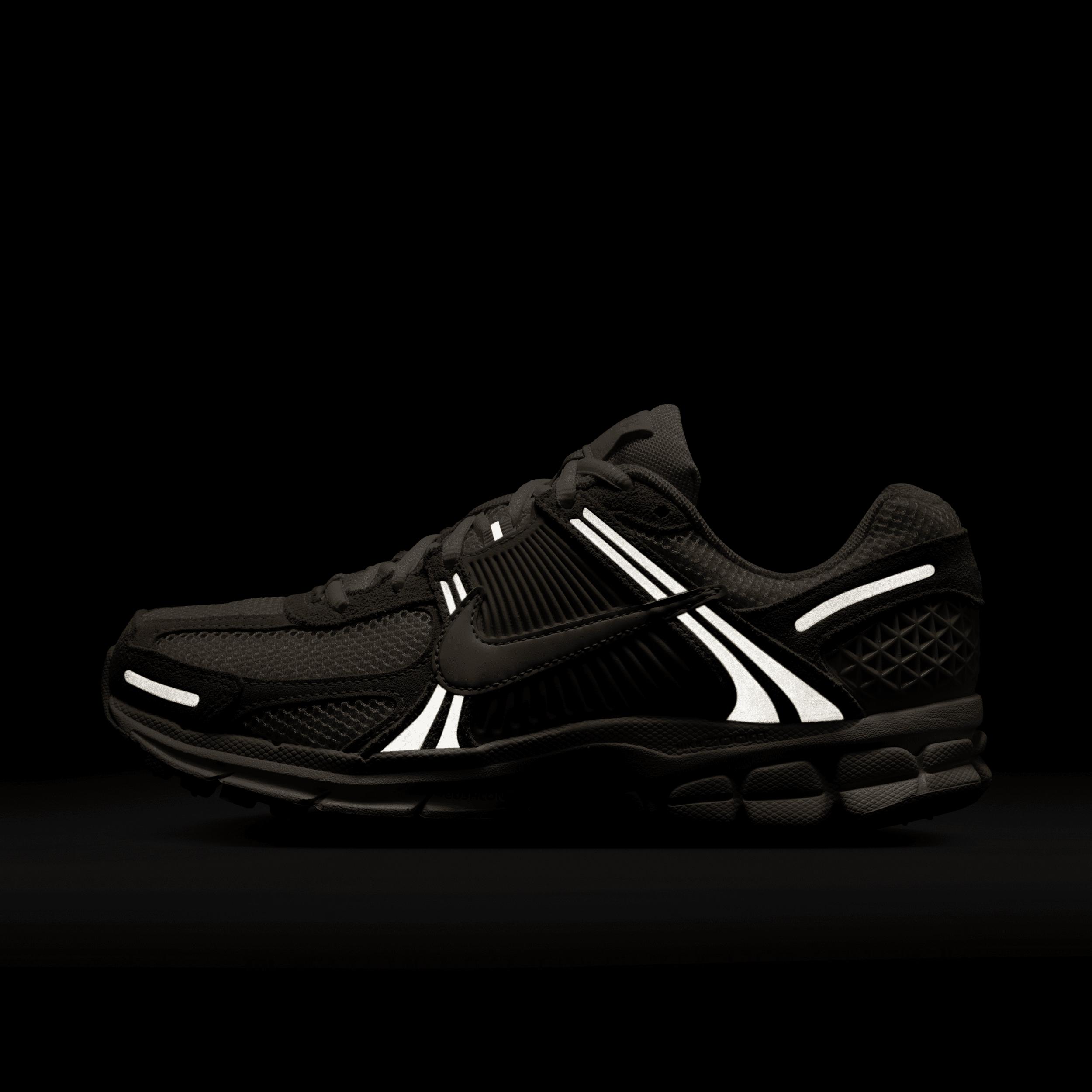 Nike Womens Zoom Vomero 5 Shoes with Reflective Accents | HQ0458-200 Product Image
