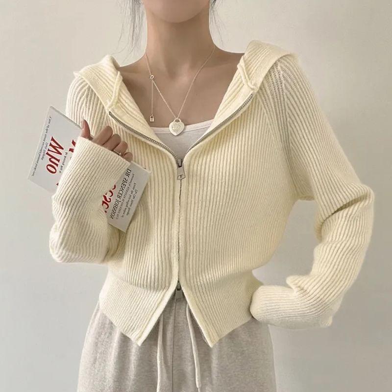 Plain Ribbed Zip-Up Knit Hoodie Product Image