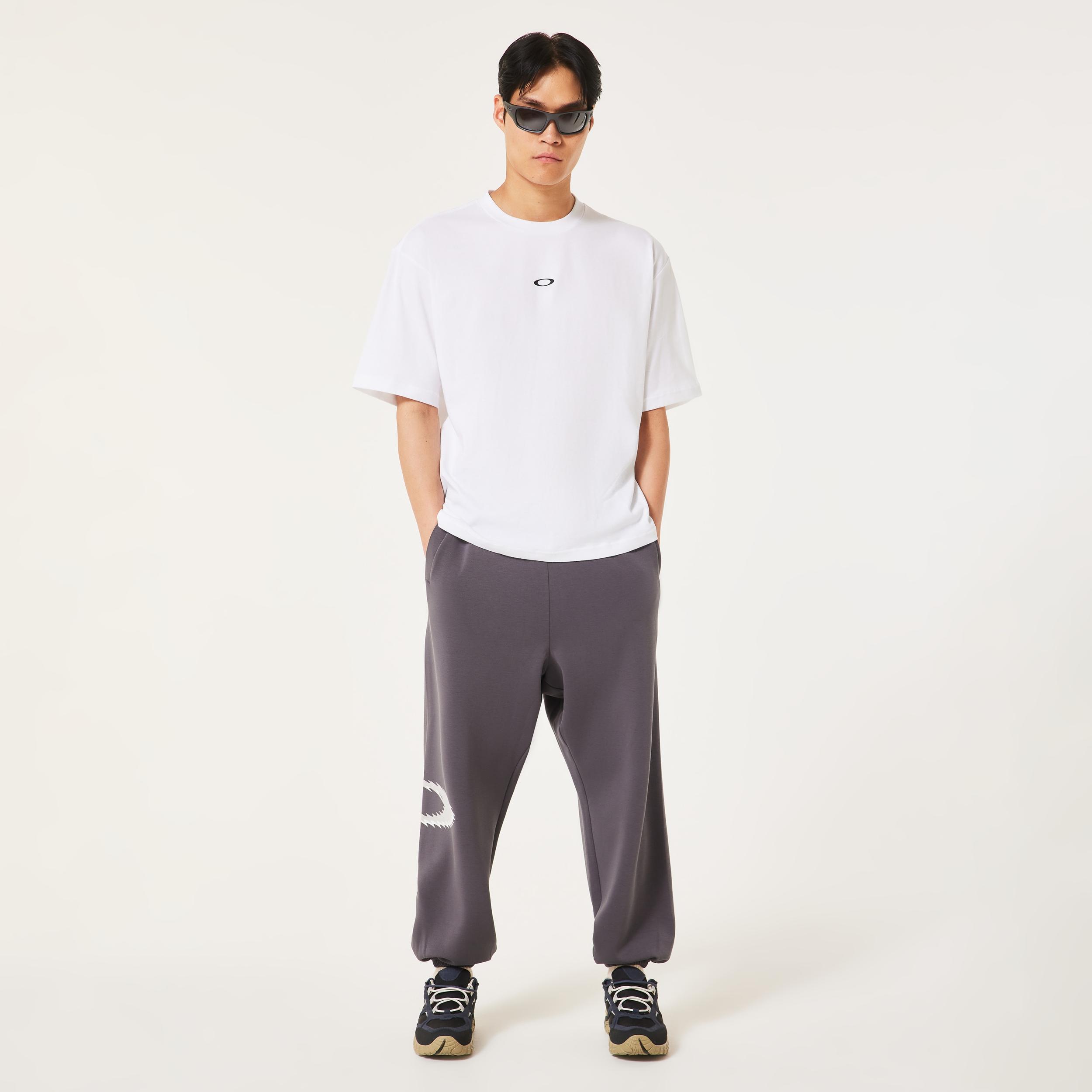 Oakley Men's New Retro Fleece Pants 1.7 Size: L Product Image