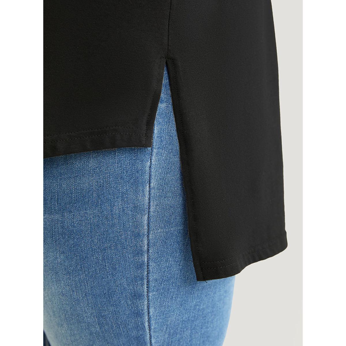 Plus Size Floral Print Colorblock Contrast Split High Low Hem T-shirt Black Women Elegant Floral V-neck Dailywear T-shirts BloomChic 12/L Product Image