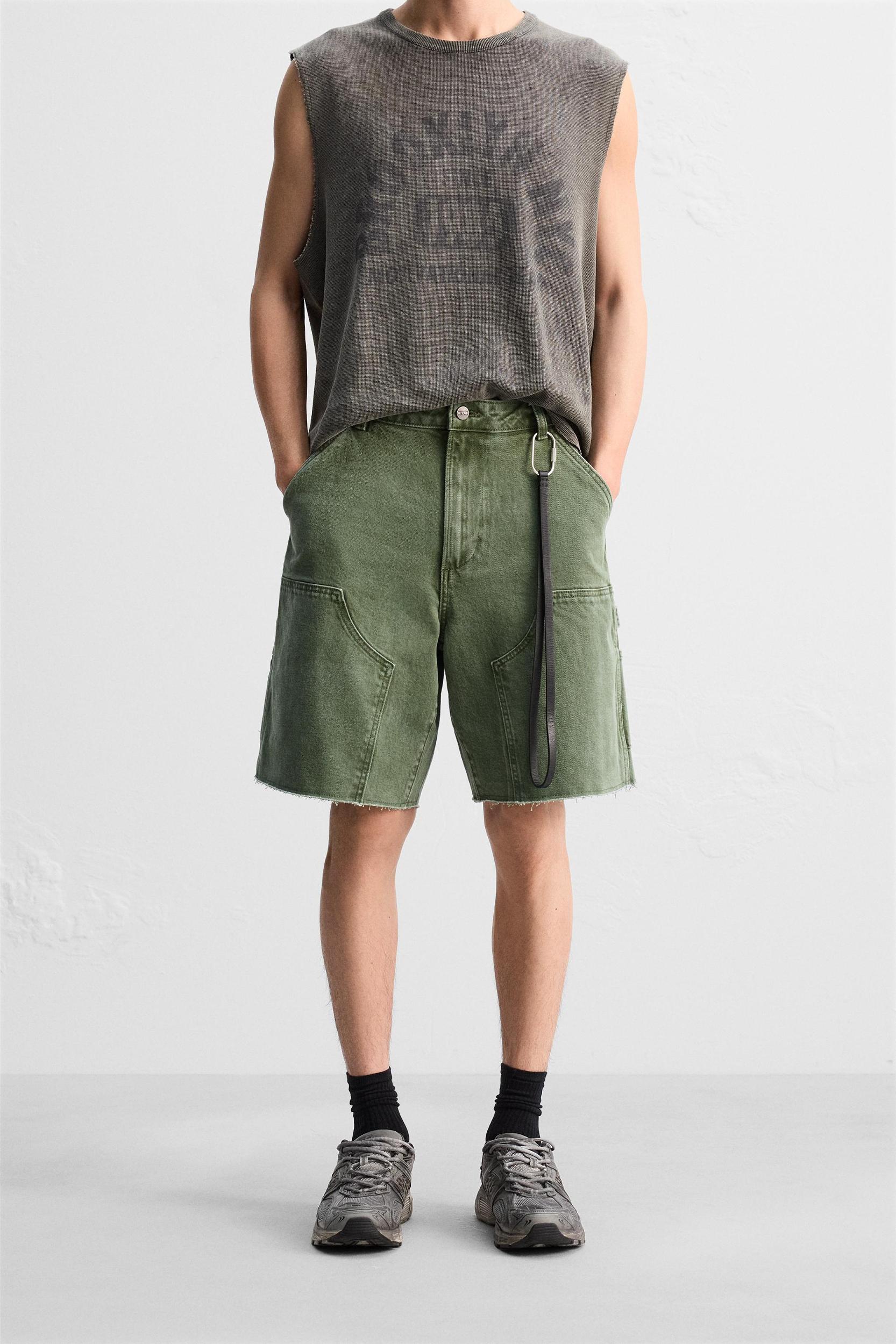 CARPENTER POCKET SHORTS Product Image