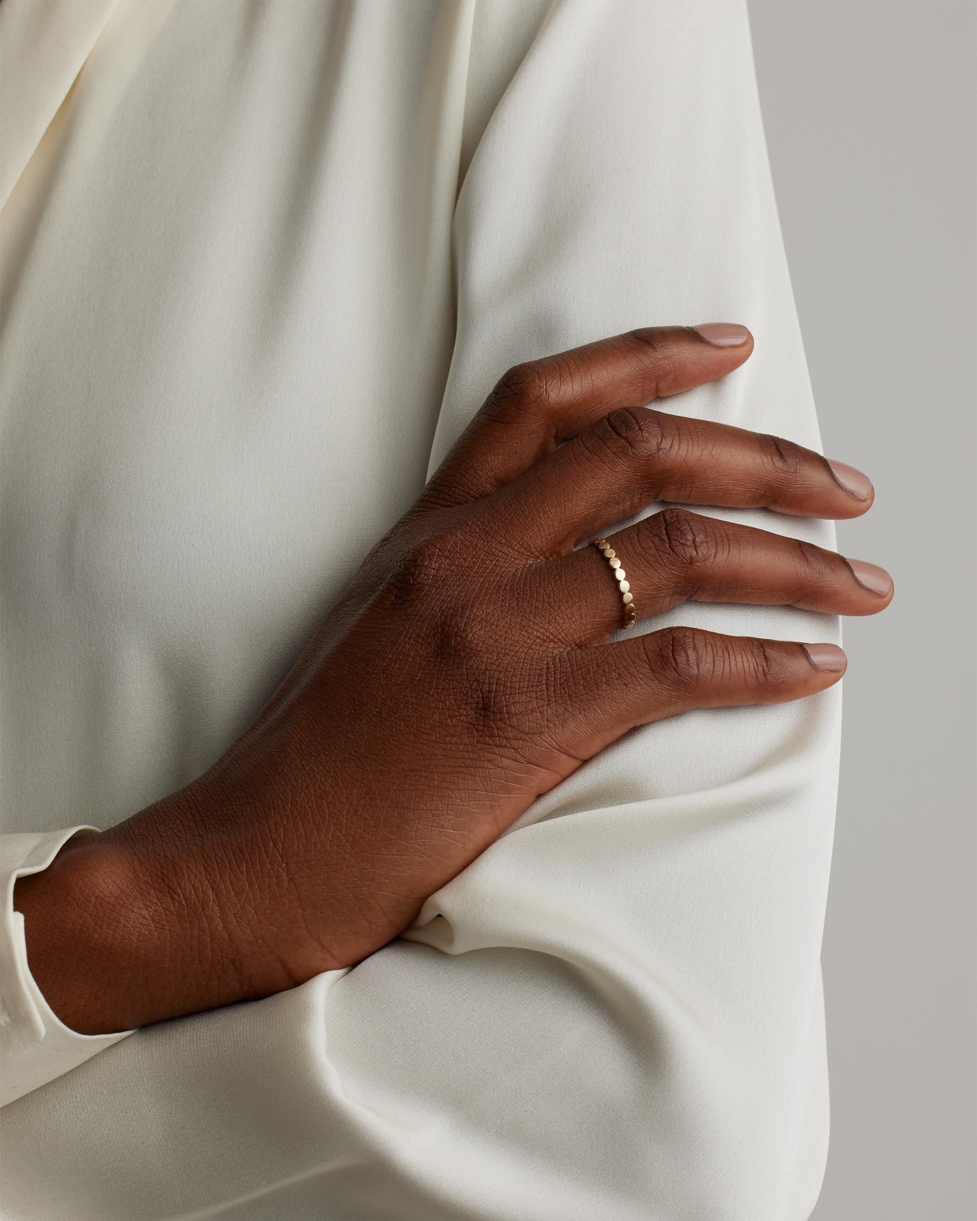 Quince | Women's 14K Gold Circle Eternity Band Rings Product Image