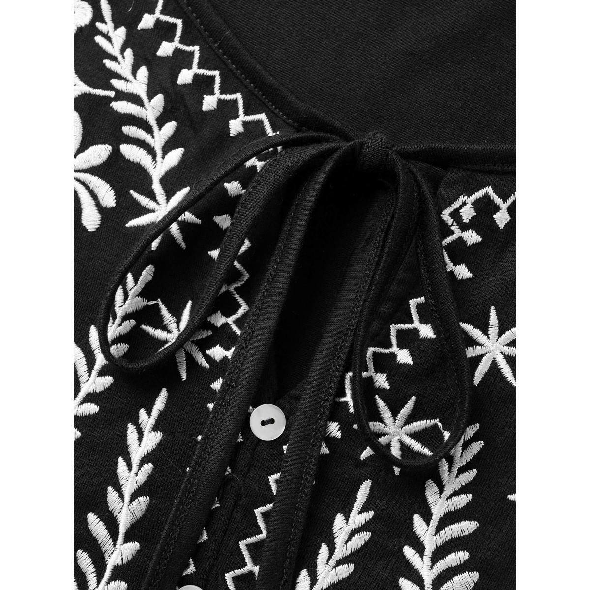 Plus Size Floral Embroidered Tie Knot T-shirt Black Women Elegant Tie knot Natural Flowers Round Neck Everyday T-shirts BloomChic 14-16/1X Product Image