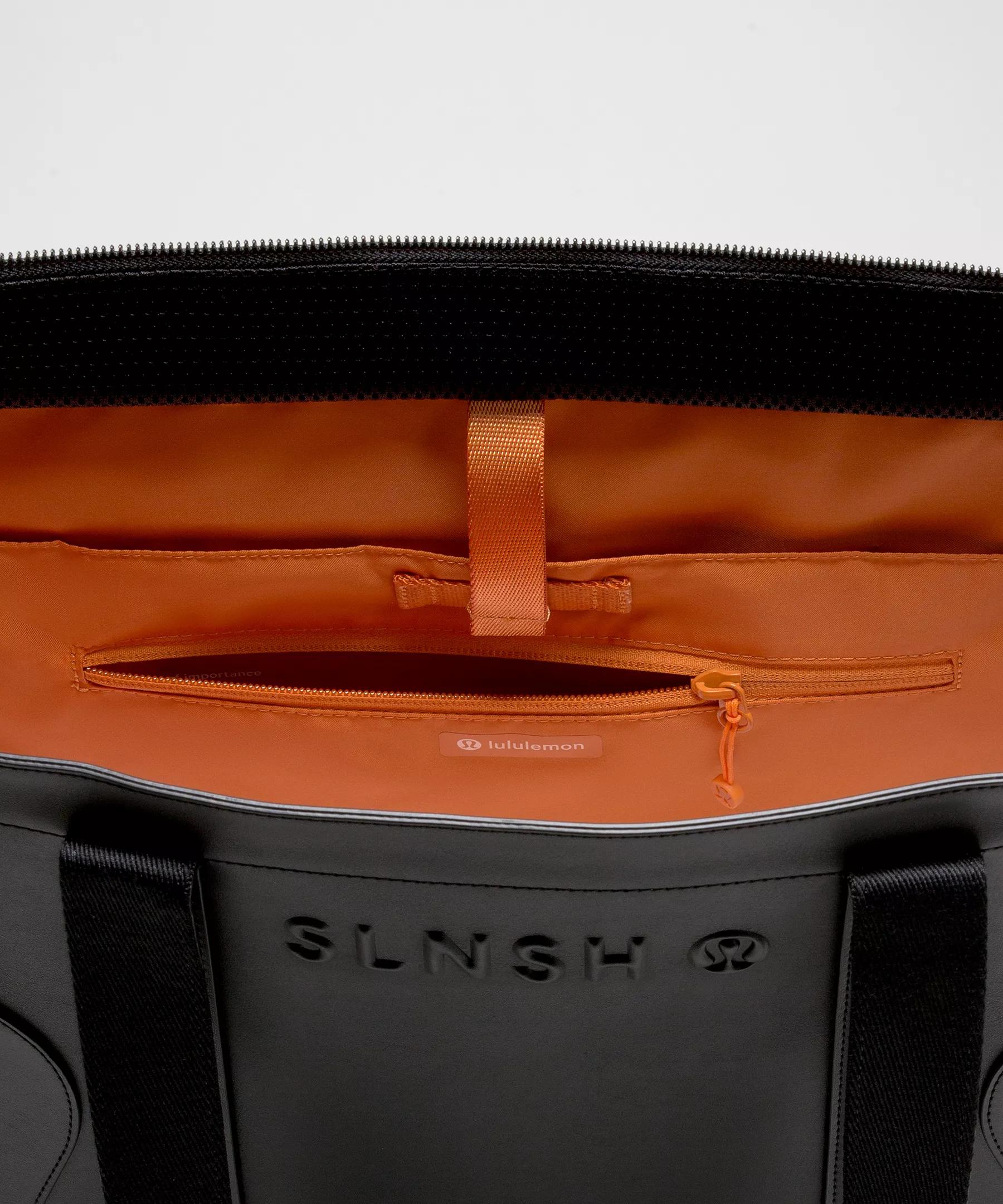 Tote Bag 25L *SLNSH Collection Product Image