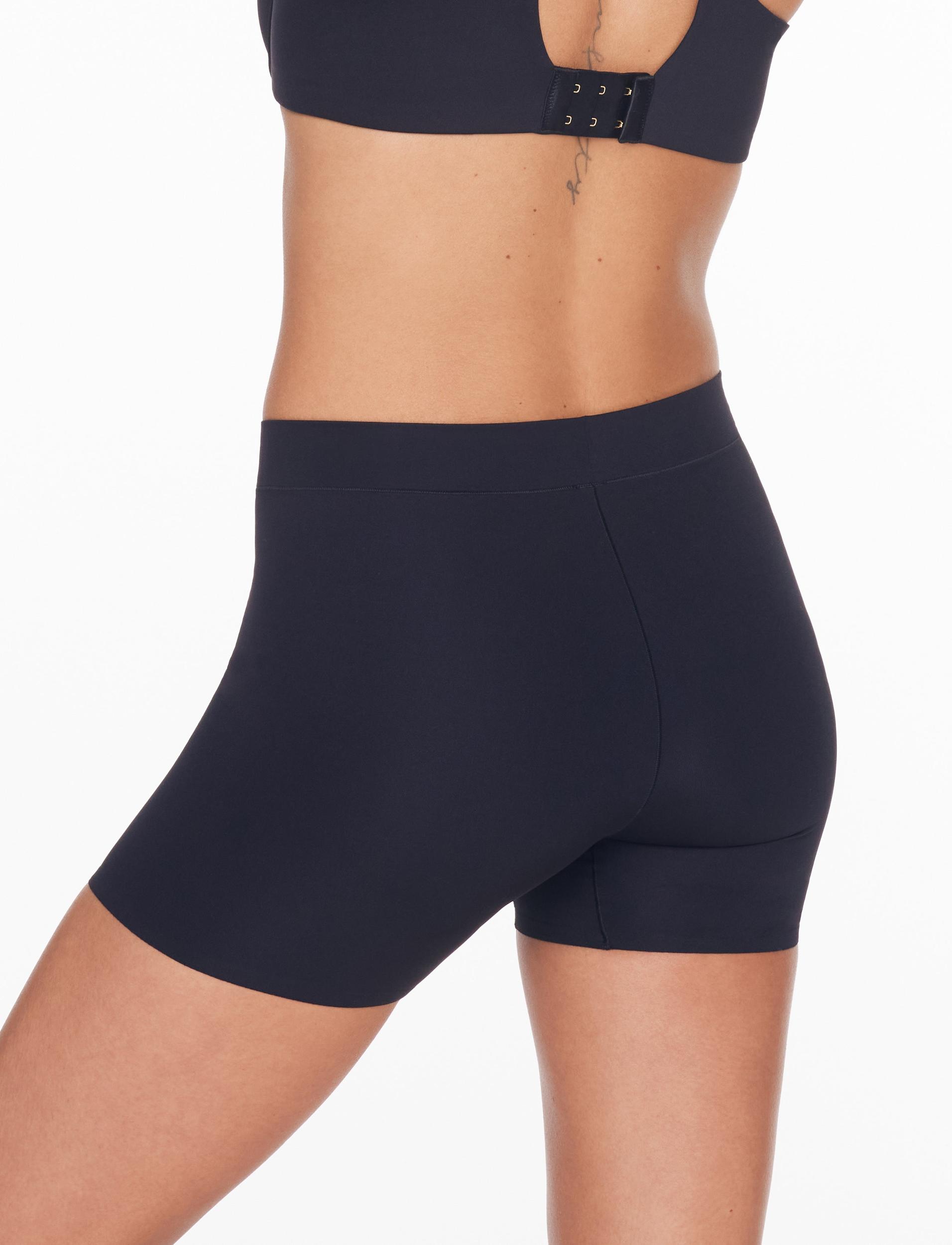 ComfortStretch Smoothing Anti-Chafe Shorts Product Image