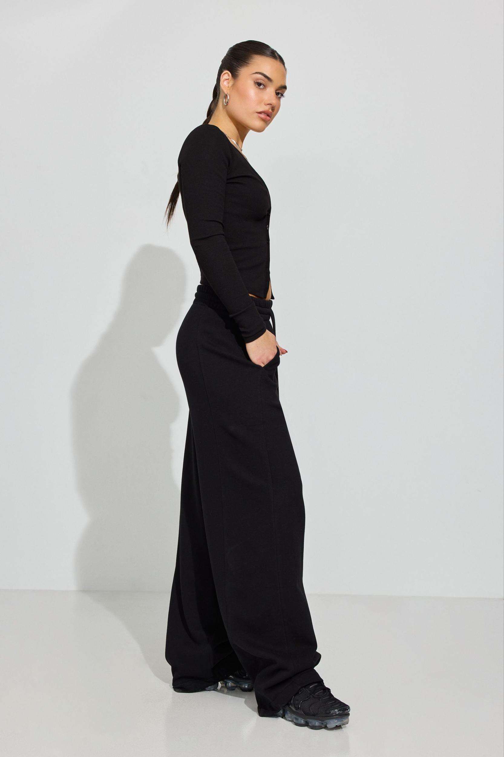 UltraFleece Cargo Sweatpants Product Image