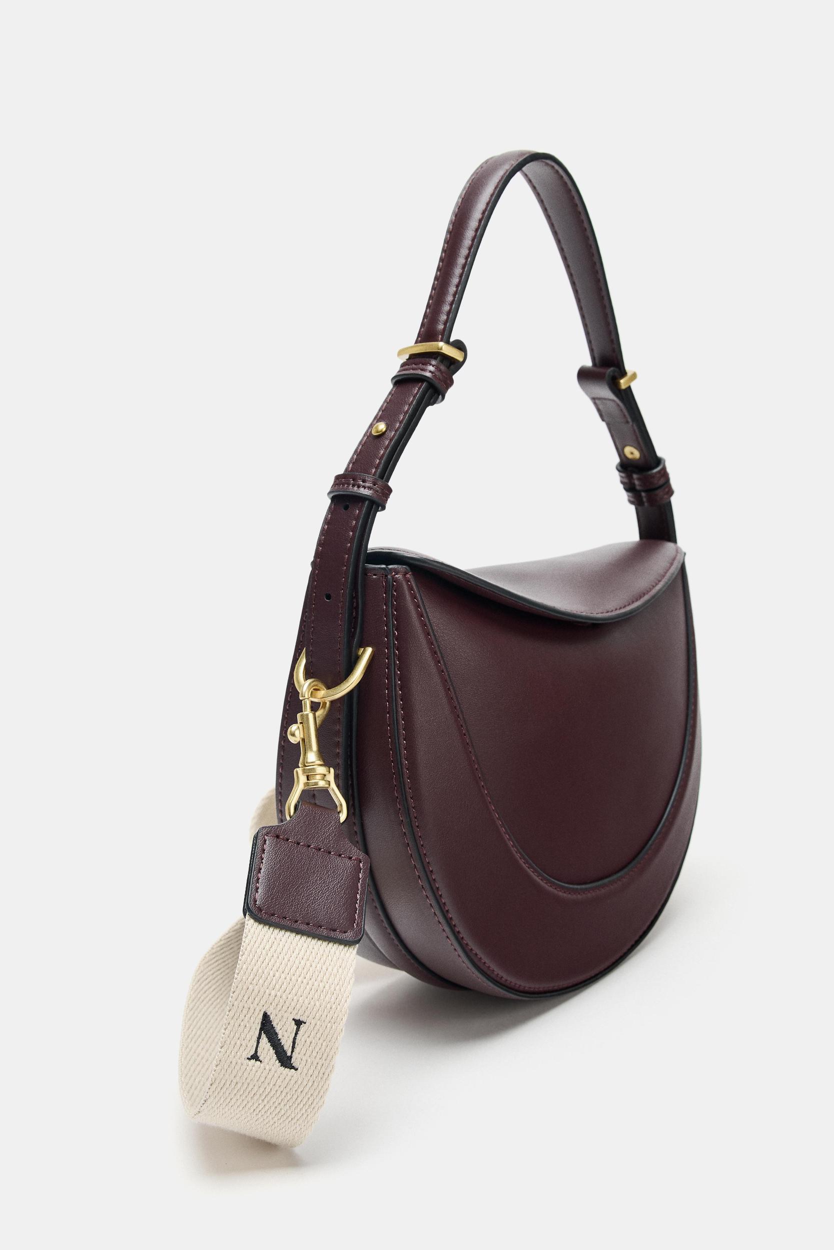 FLAP CROSSBODY BAG Product Image