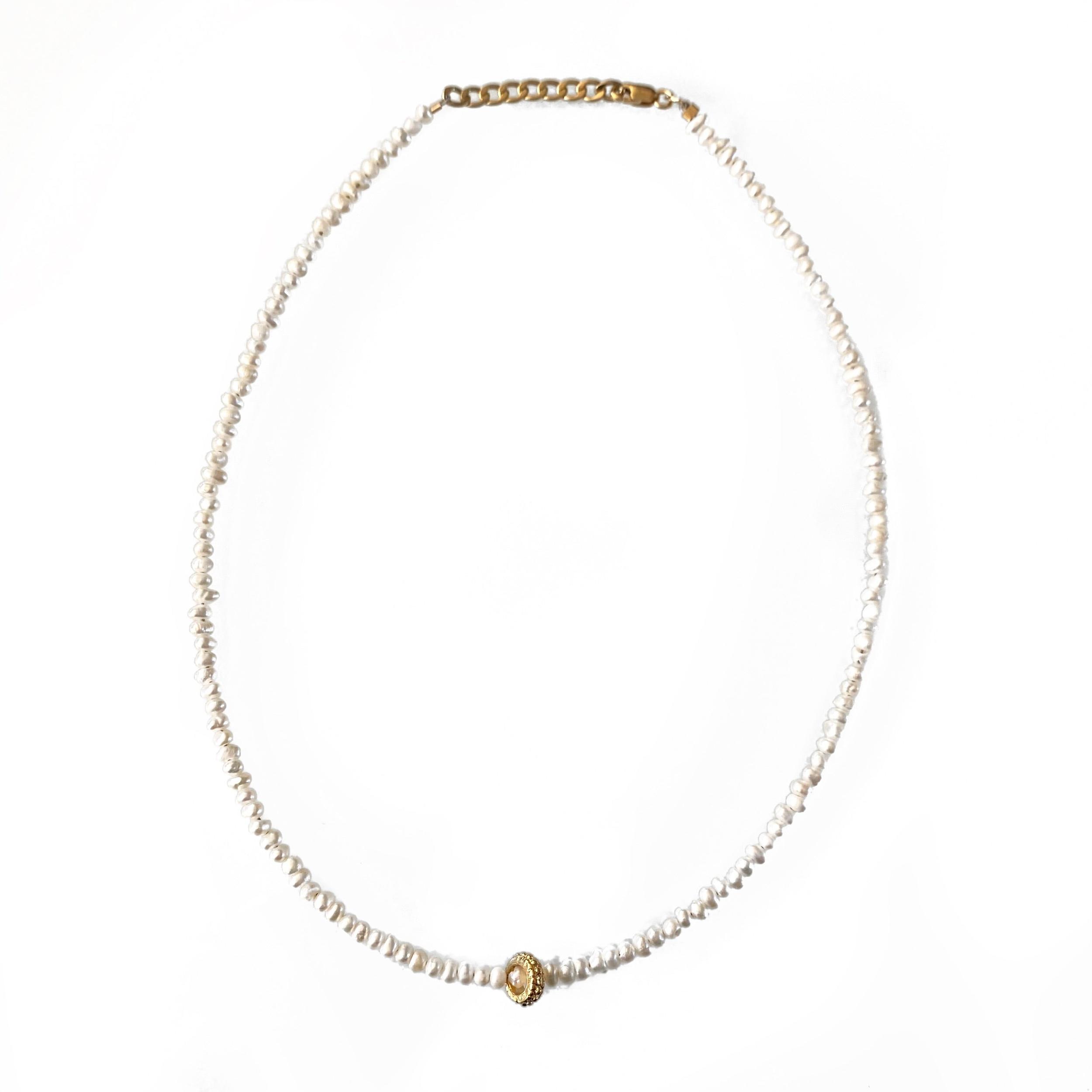 Pearl Beaded Necklace Product Image