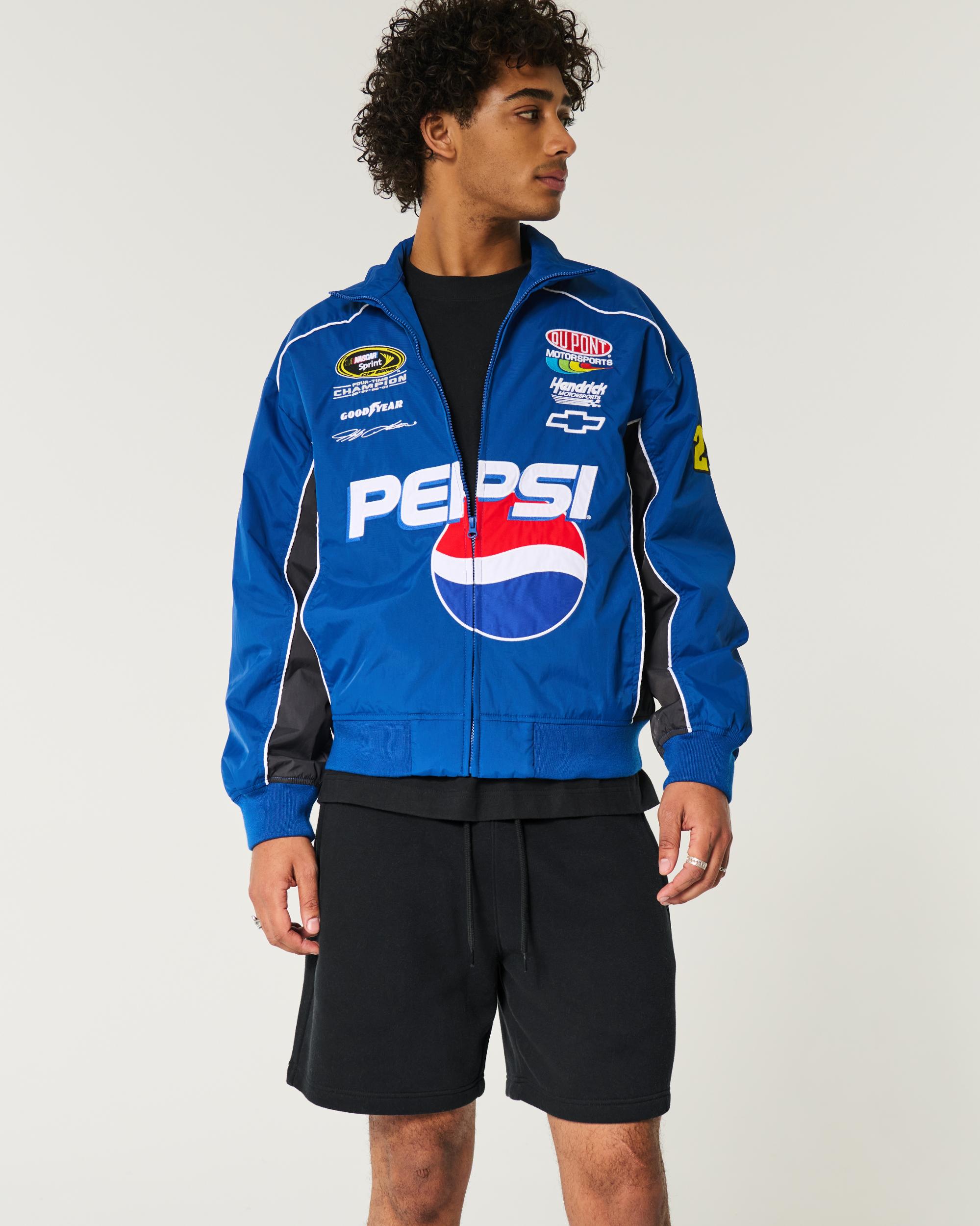 Above-the-Knee Fleece Icon Shorts Product Image