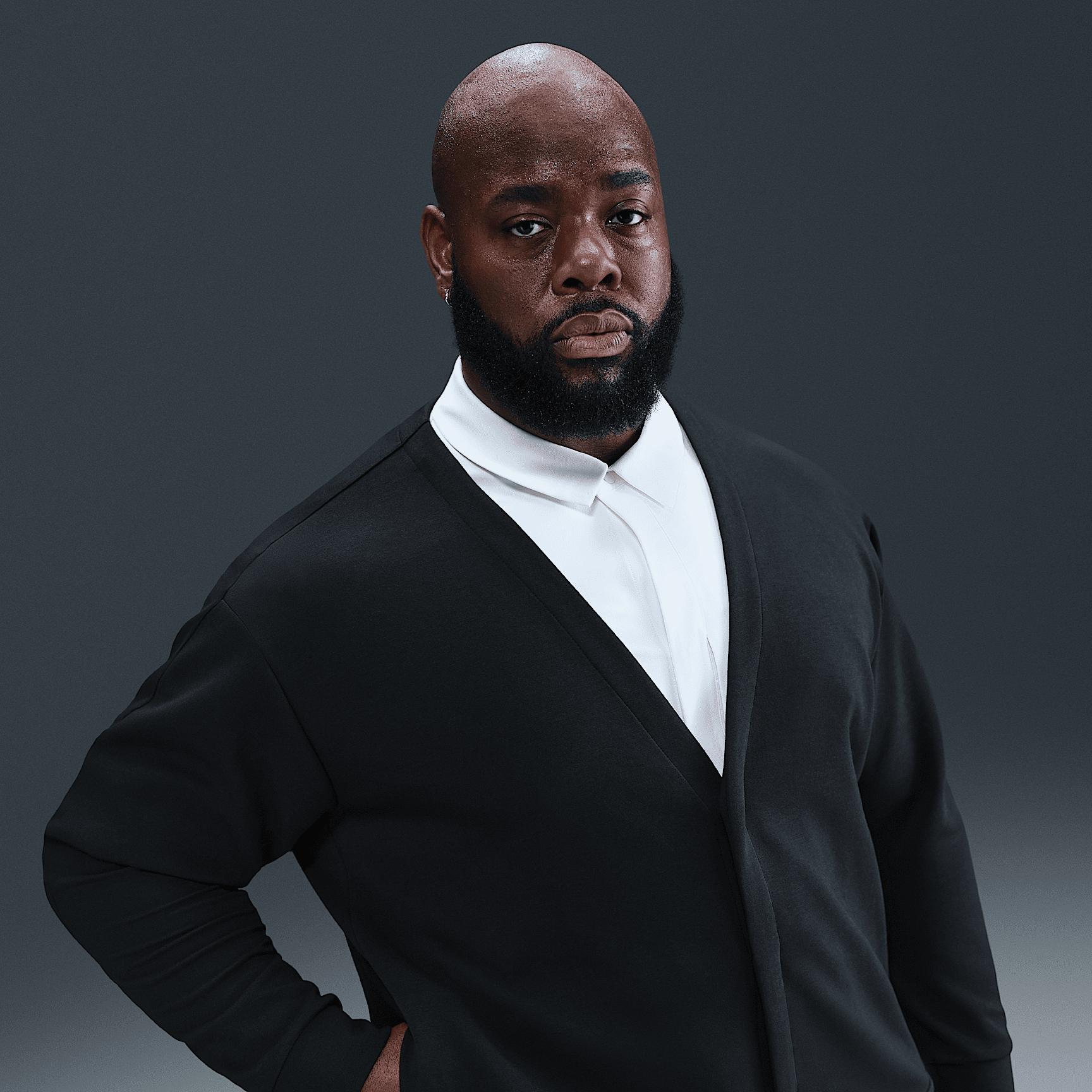 Nike Men's 24.7 ImpossiblySoft Cardigan Product Image