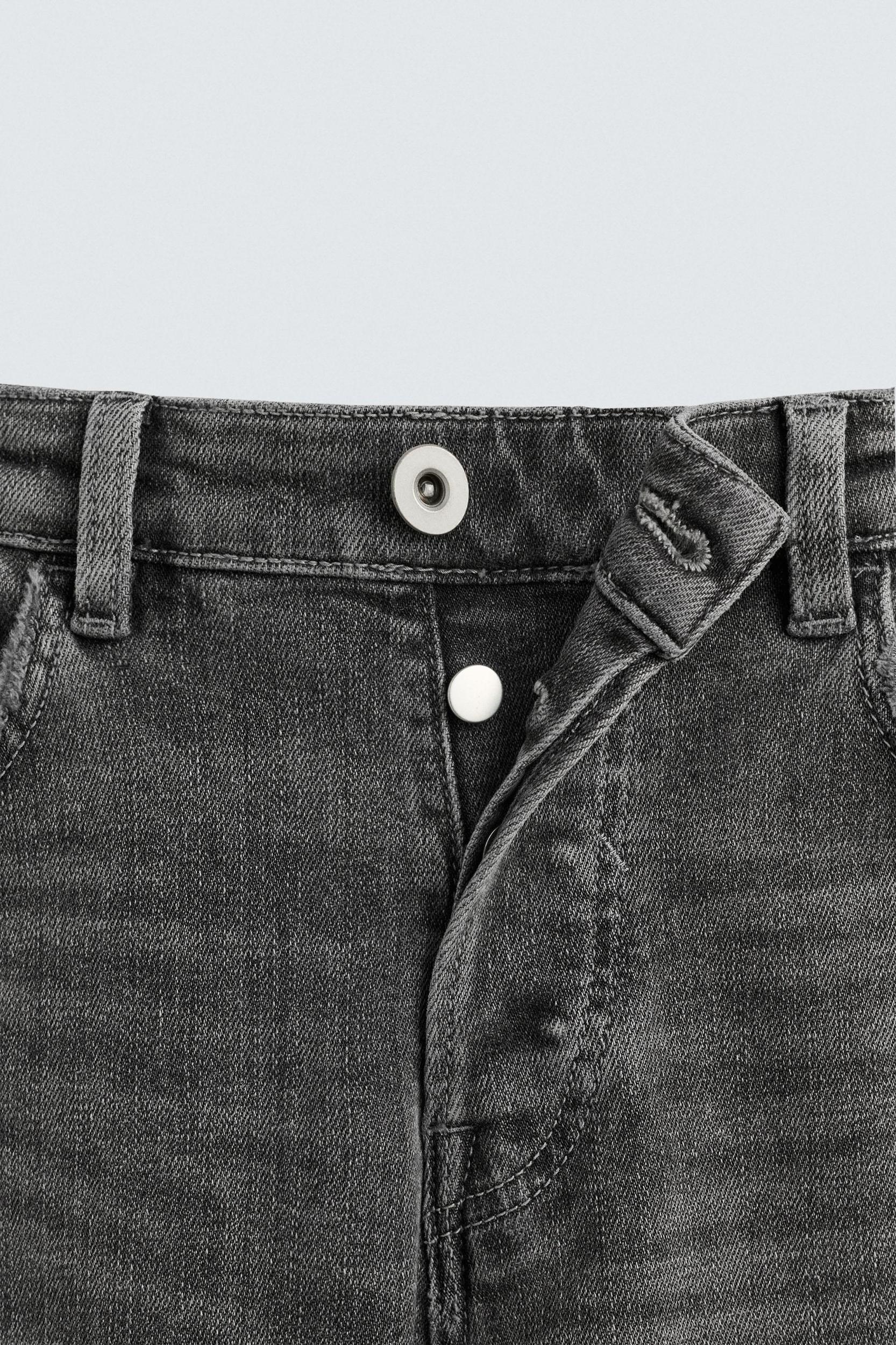 RIPPED SKINNY FIT JEANS Product Image