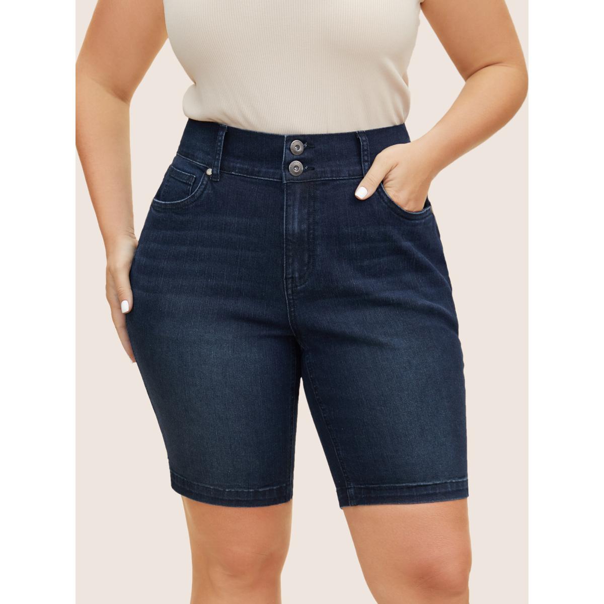 Plus Size Dark Wash Button Up Split Side Denim Shorts Women Denimindigo Button High stretch Everyday Slanted pocket Casual Denim Shorts BloomChic 12/L Product Image