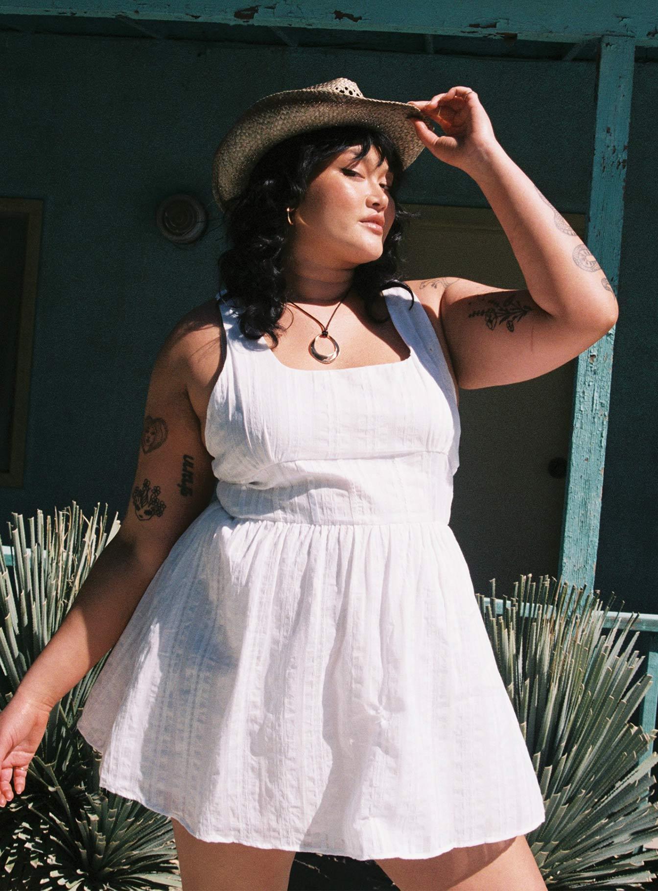 Lorinda Mini Dress White Curve Product Image