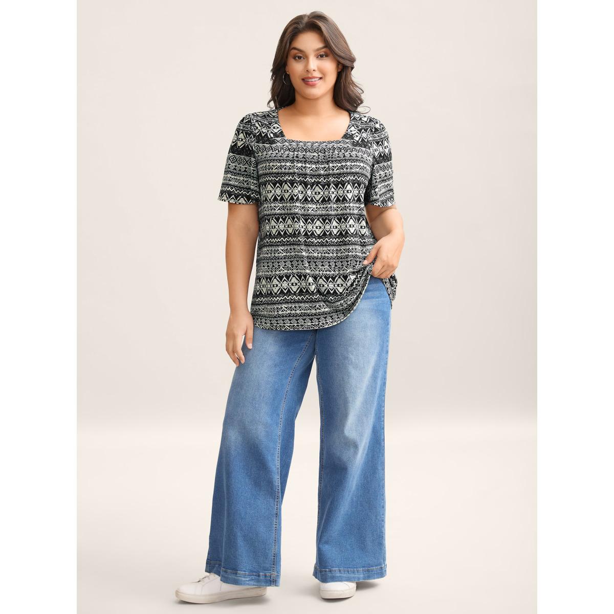 Plus Size Boho Print Square Neck T-Shirt Black Women Gathered Square Neck Everyday-Casual T-shirts BloomChic 22-24/3X Product Image